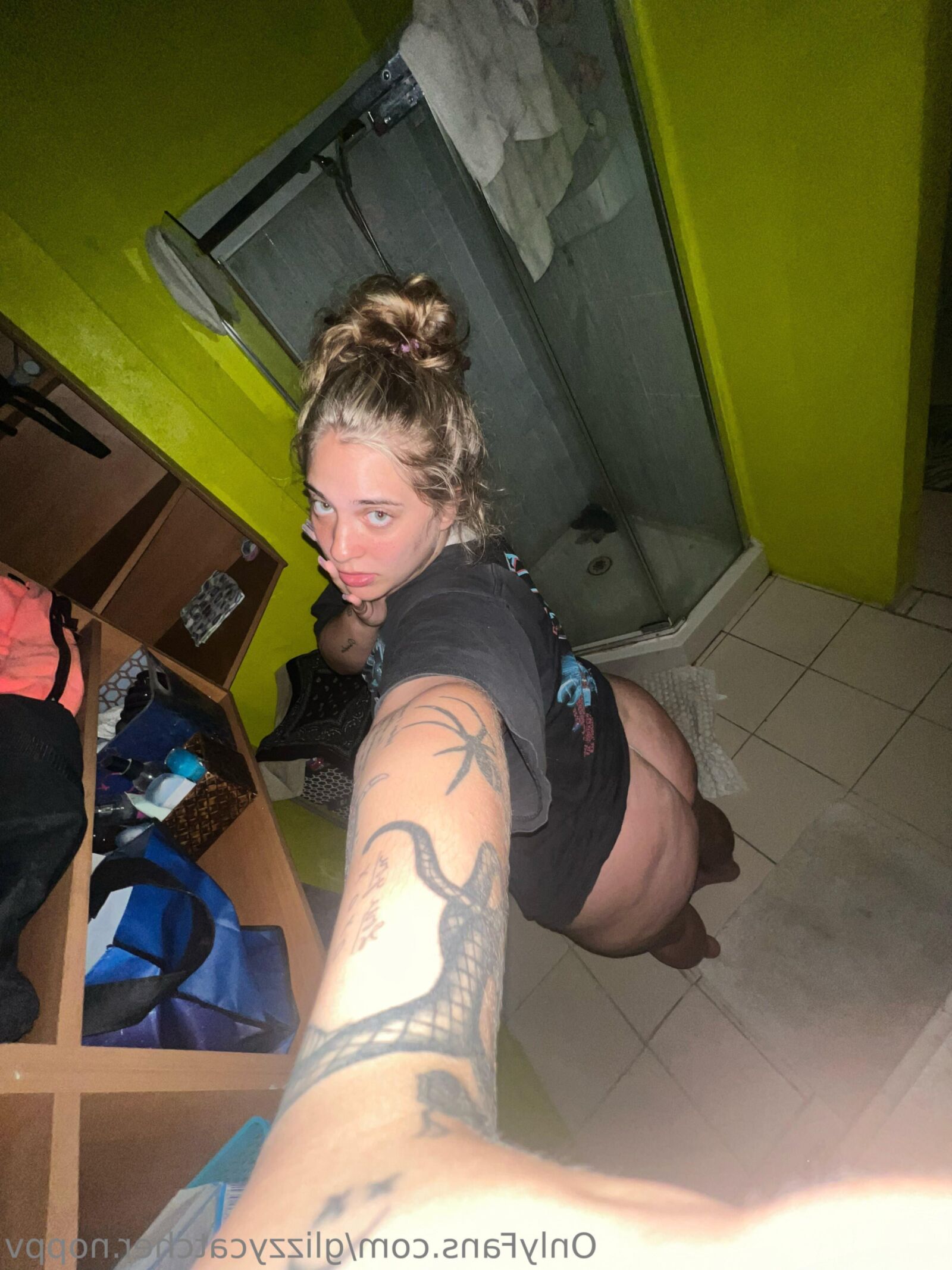 Sophie Big Ass Big Boobs Beauty Blonde BBW Girl Mixed Hot Shots