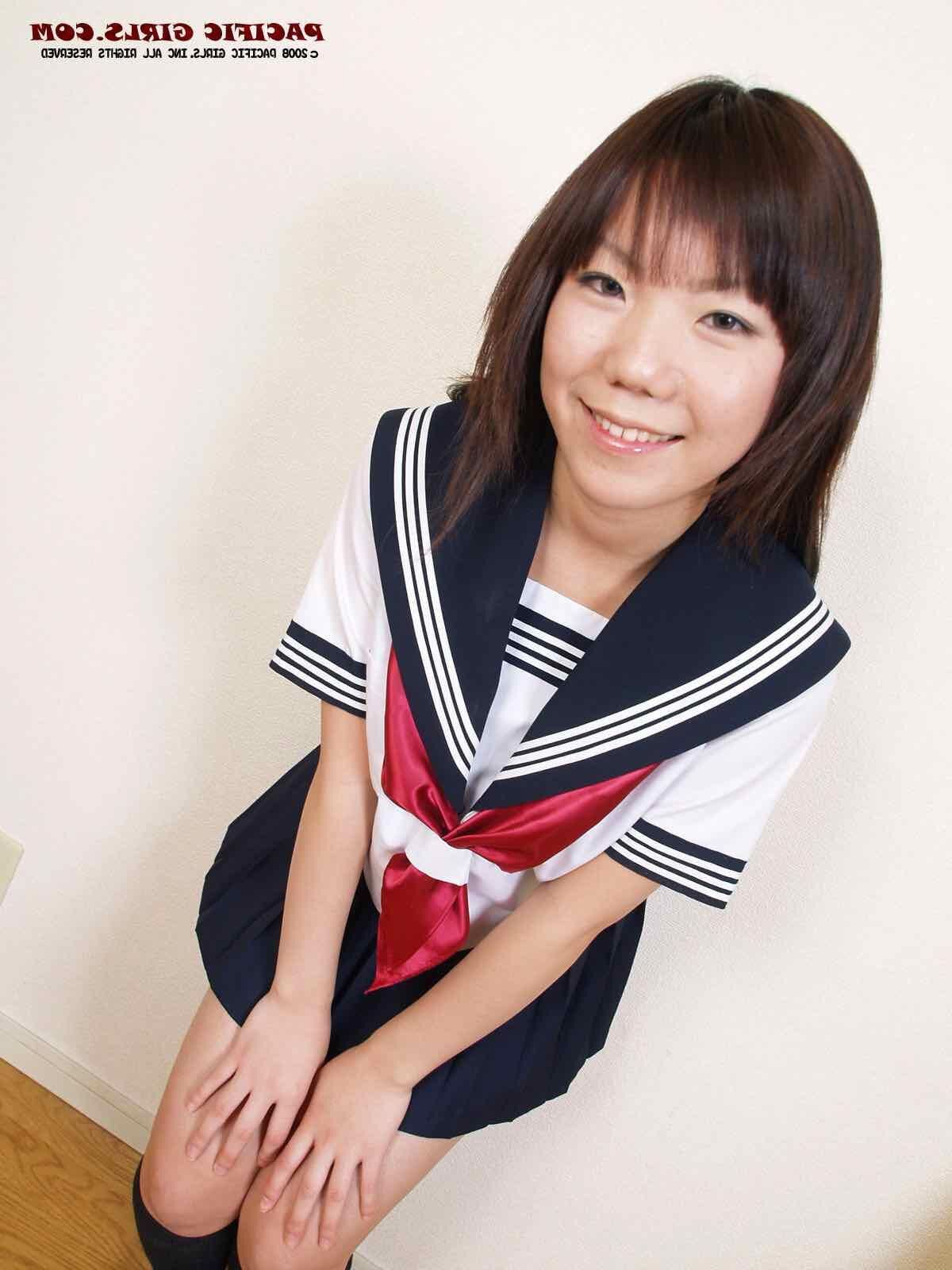 Pacificgirls Chiharu ihre Muschi -Intro
