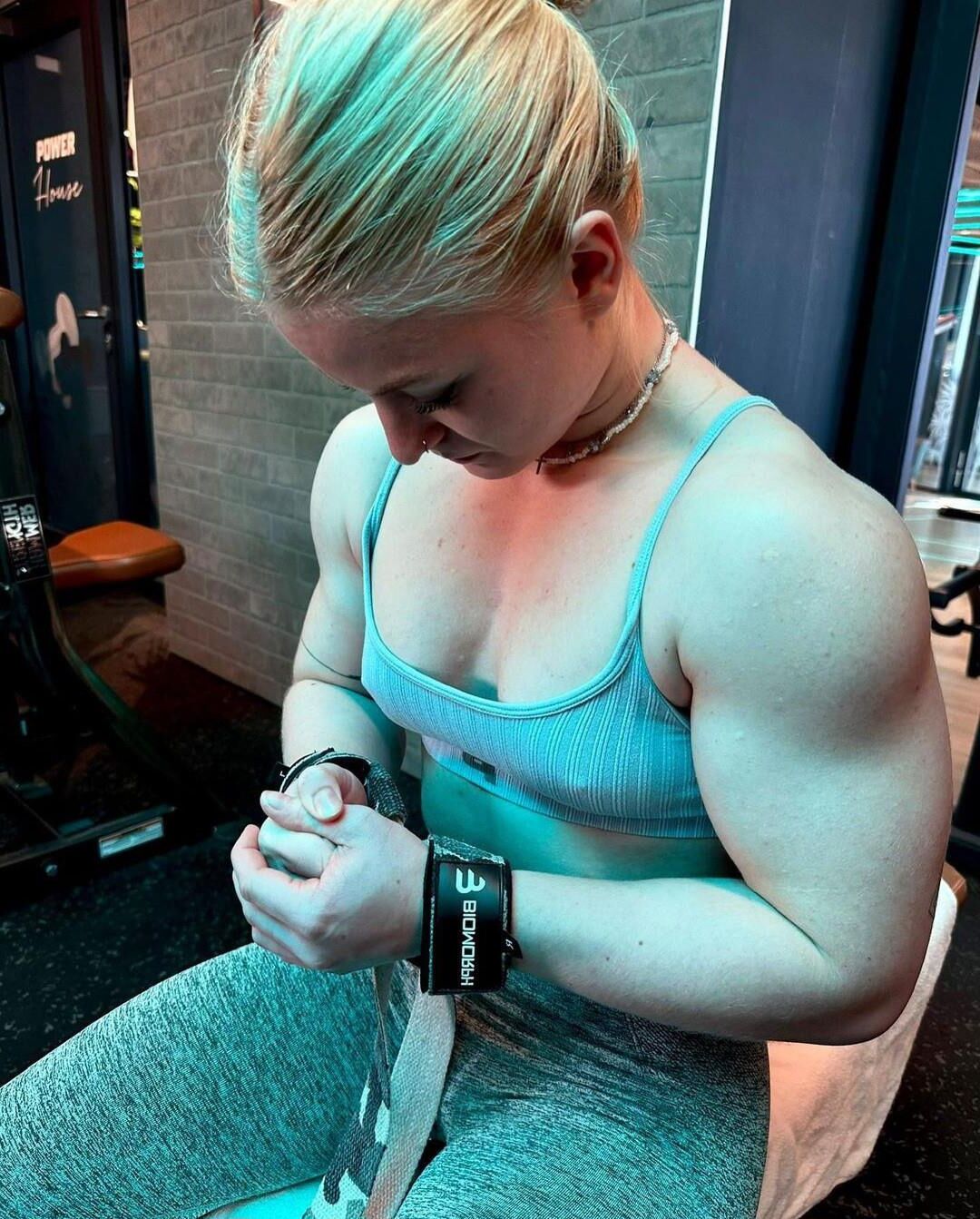 Eva B