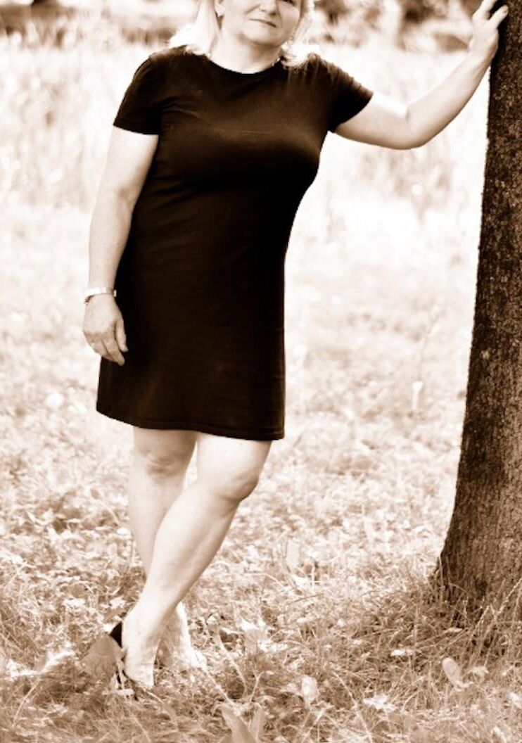 My wife dressed elegantly but also flashing her big tits 