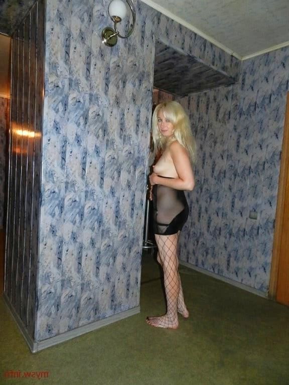 Young Hot Wife Swinger