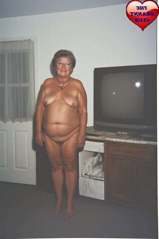 GRANNY CAME WELL DRESSED 