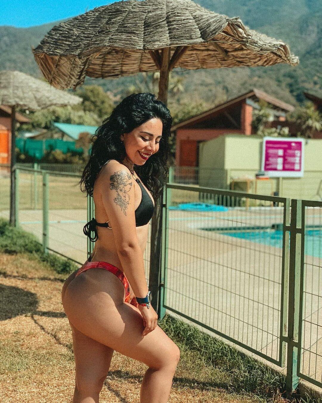 Valeria Gonzalez Varga Chilean Fitness Girl