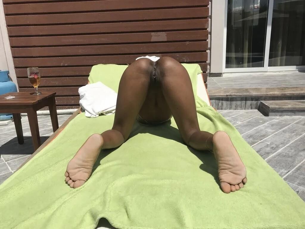 Slim Ebony Naked in Public Pool