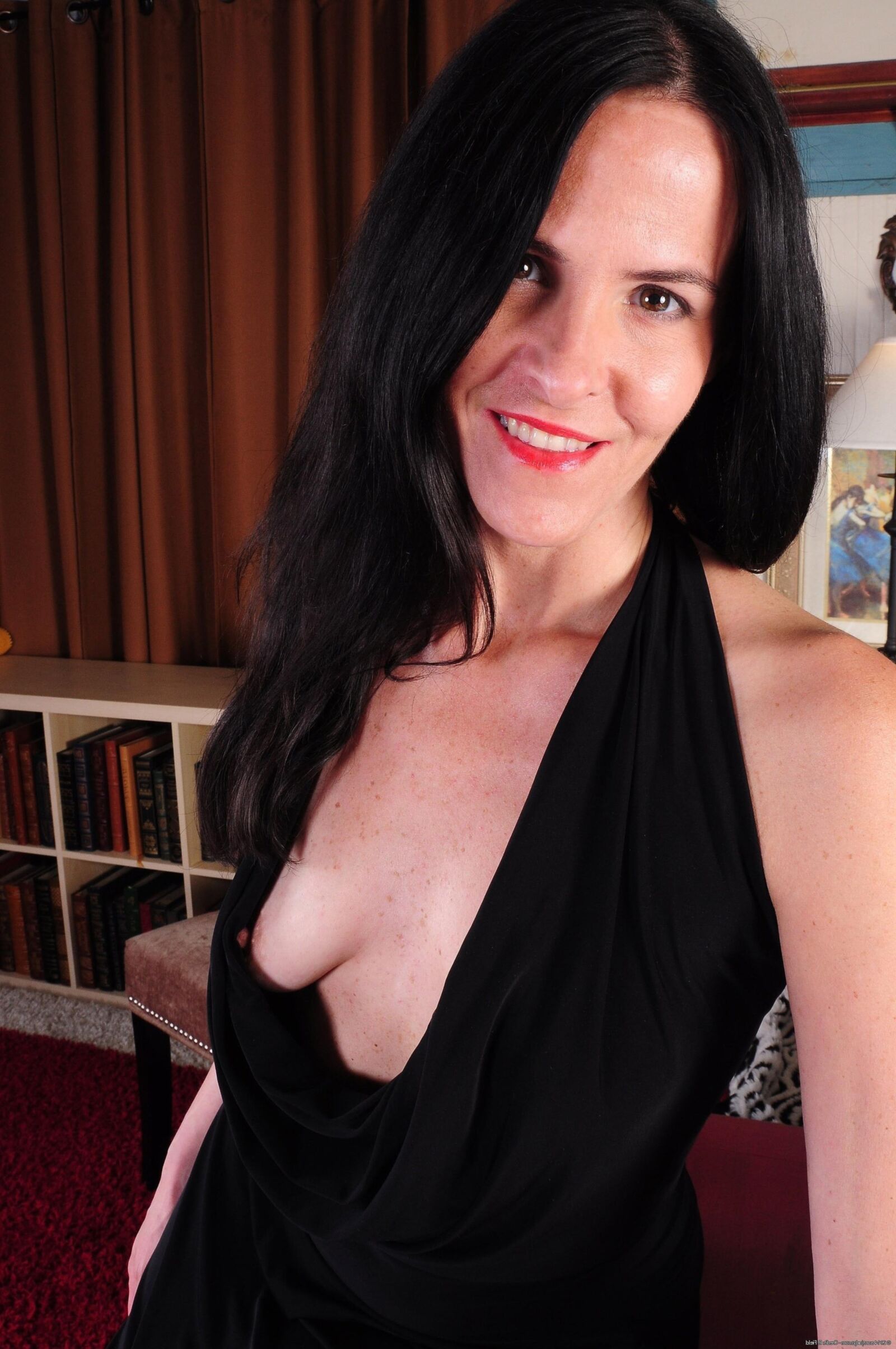 . Natasha slim American MILF