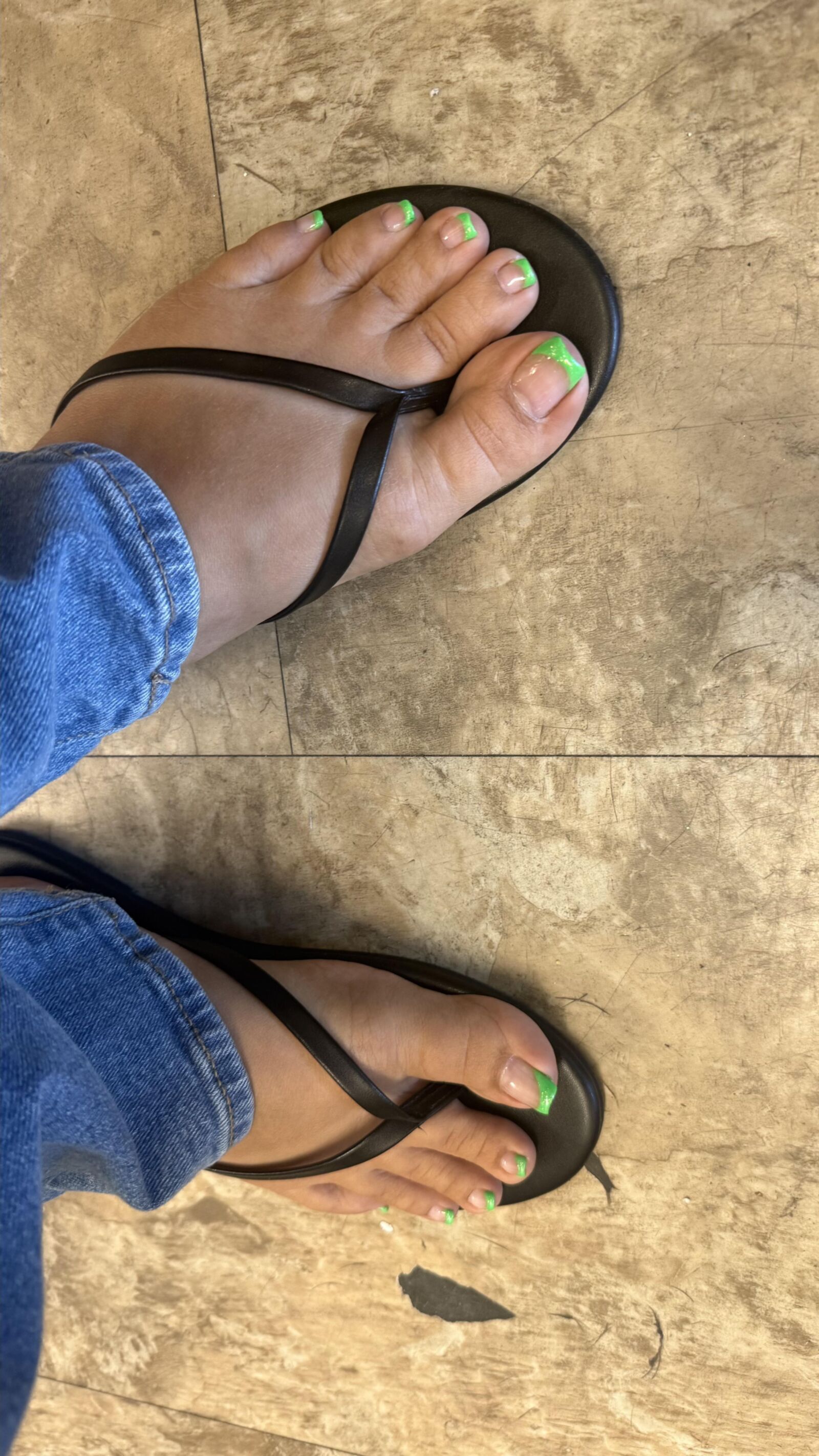 Limegreen FrenchTip Toes N Soles