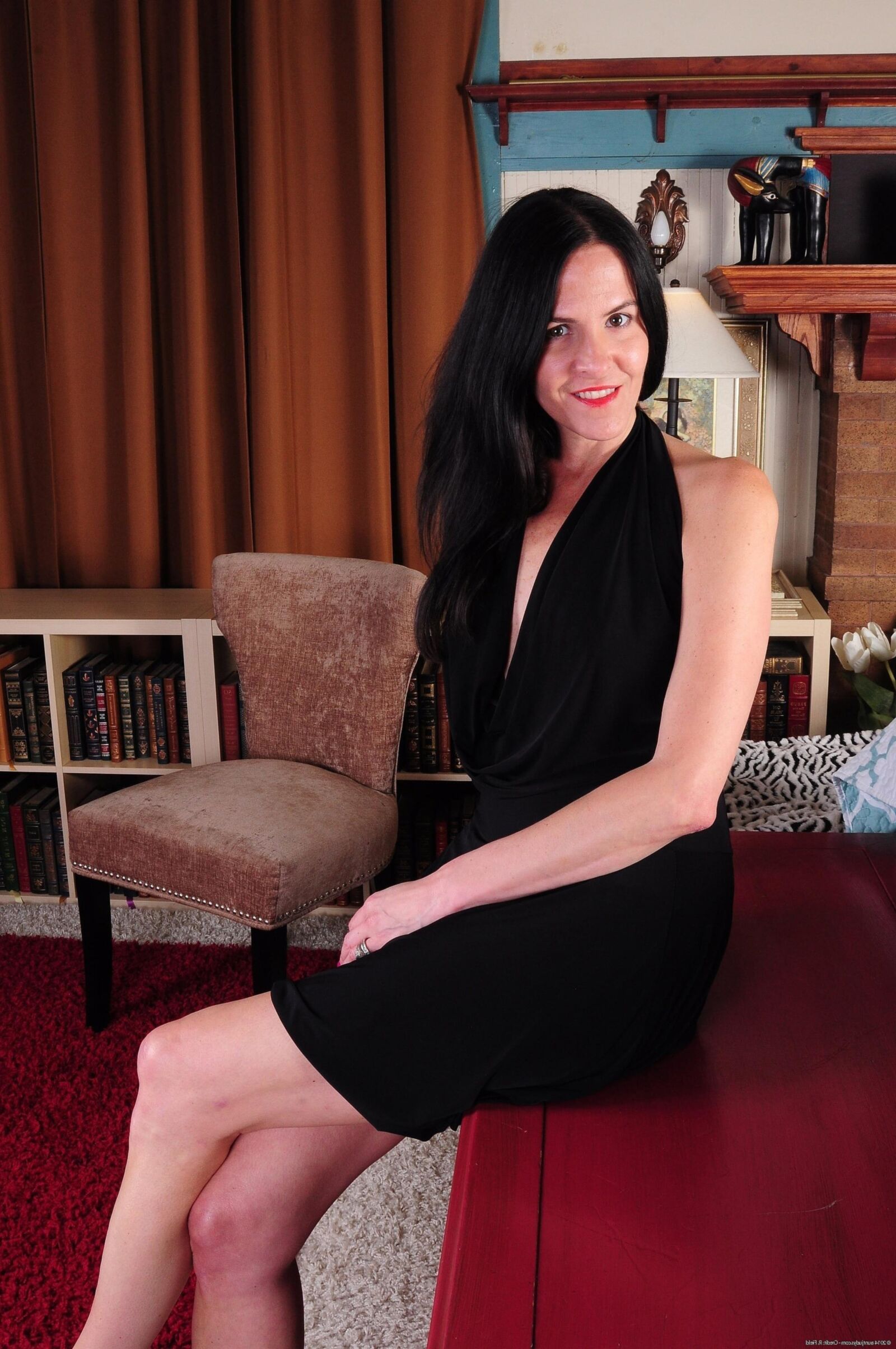 . Natasha slim American MILF