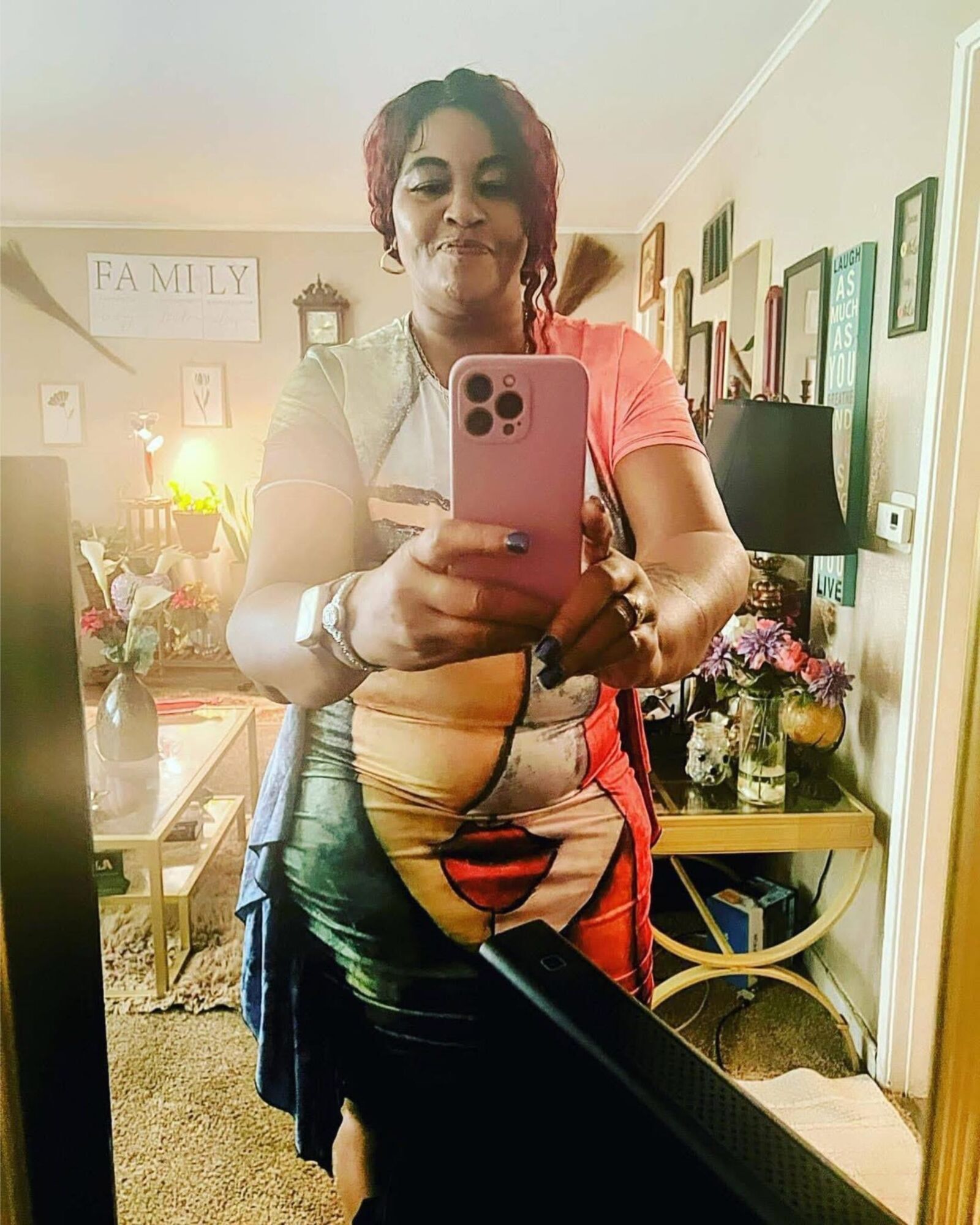 Sra. Jiggles Black Gross Granny