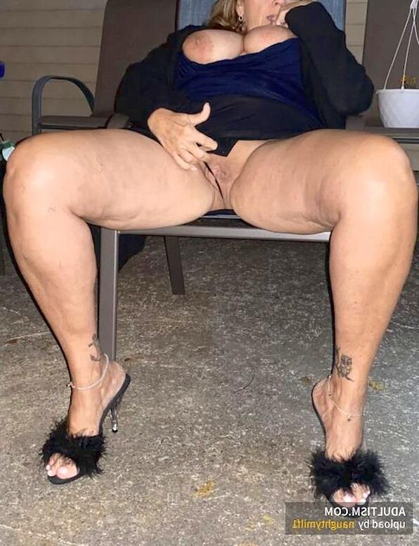 喜んで主婦