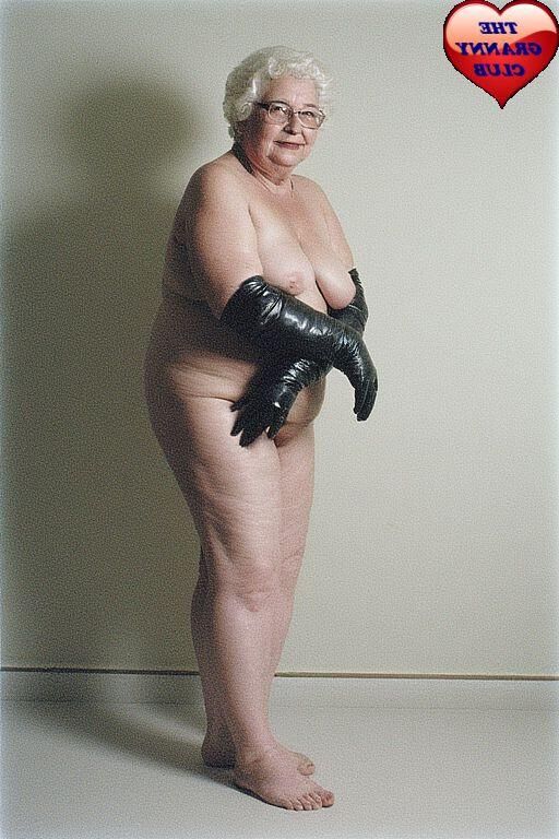 GRANNY CAME WELL DRESSED 