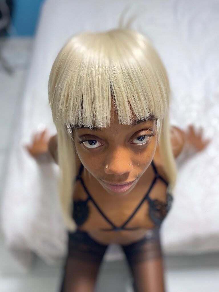 NYC Sexarbeiter Blondes Perücken Ebenholz