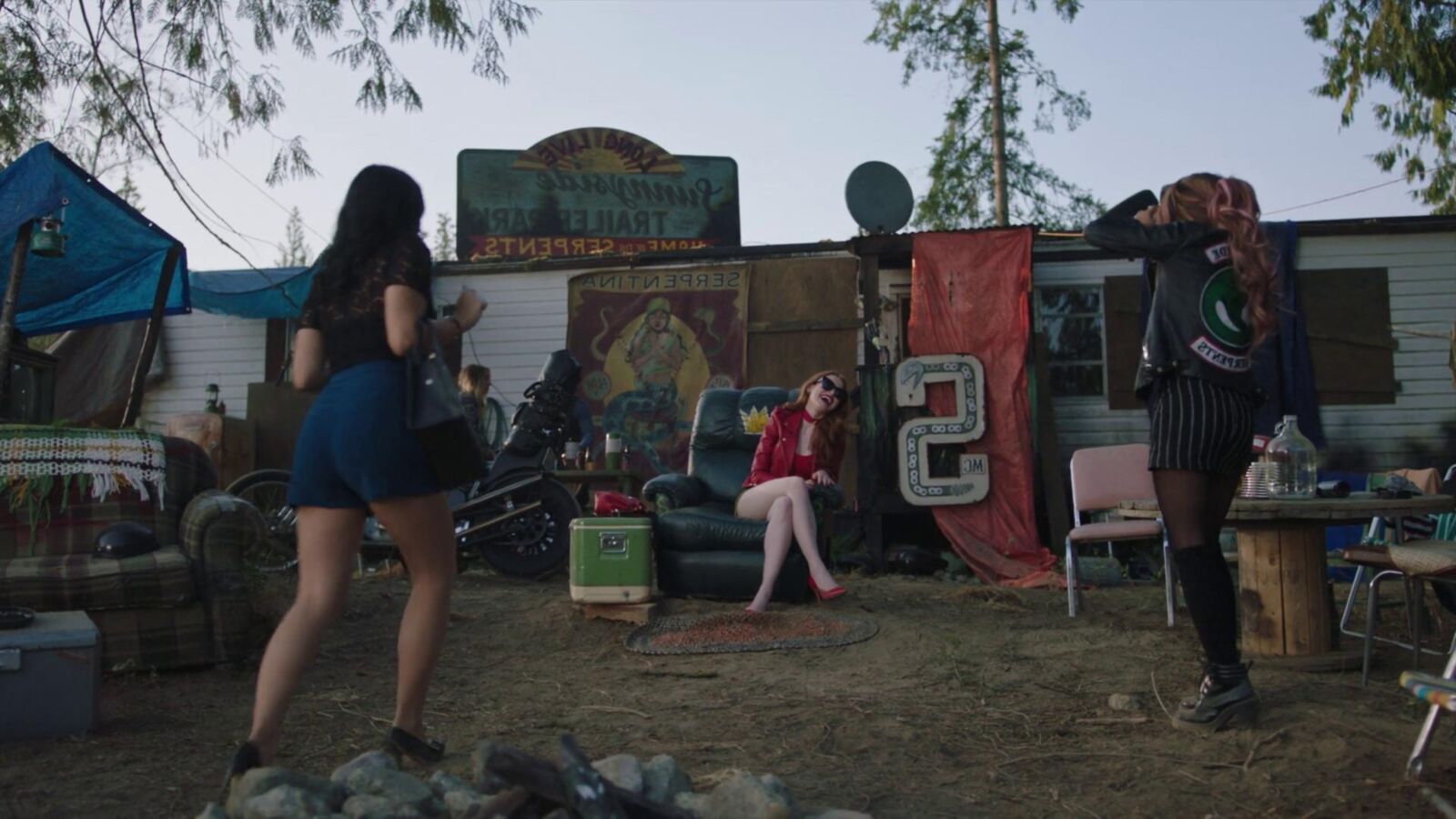 Capturas de tela de Camila Mendes