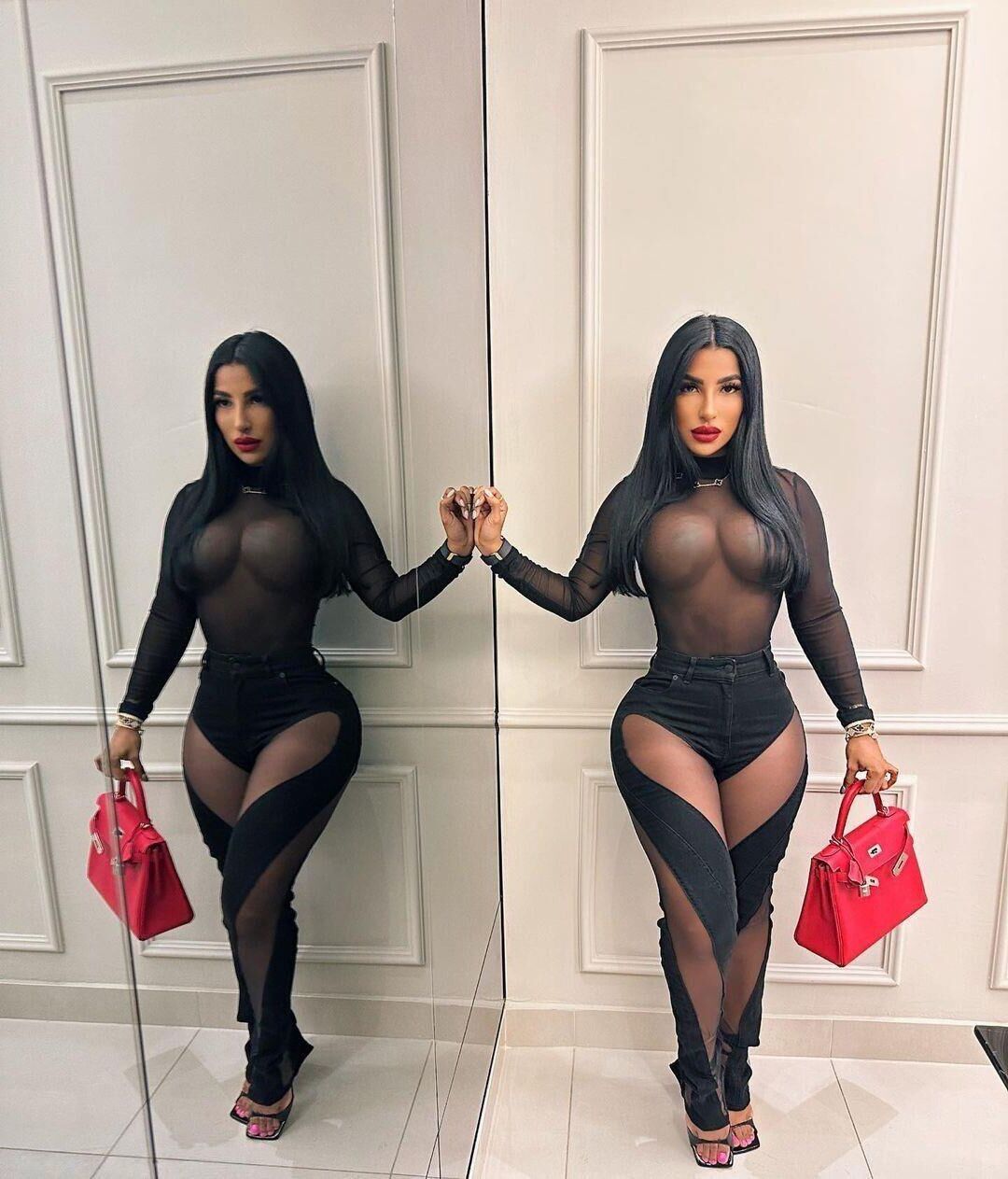 SHEER OR SEE THROUGH CLOTHES /// ROPA TRANSPARENTE