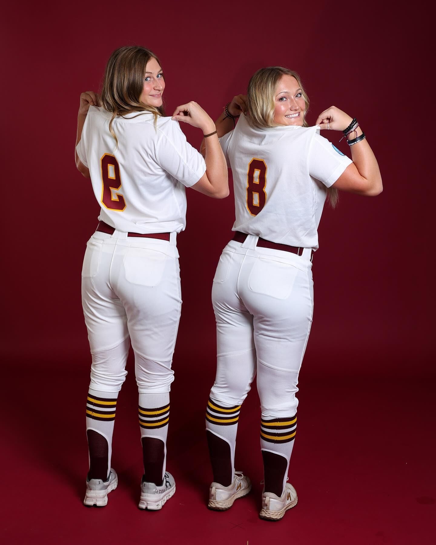 Phat booty softball pawgs para bbc
