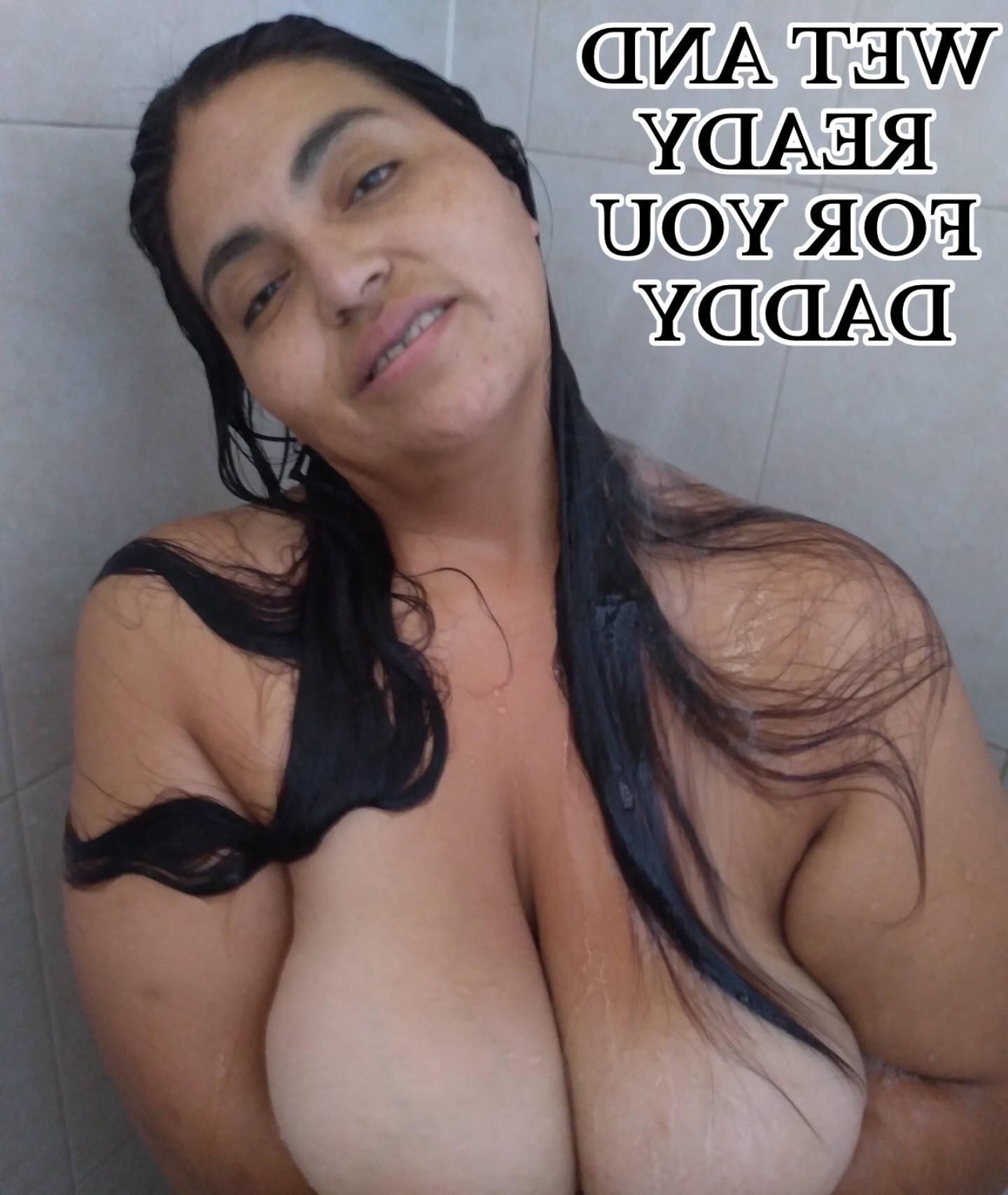Моя бывшая Ана Руис - моя душевая шлюха