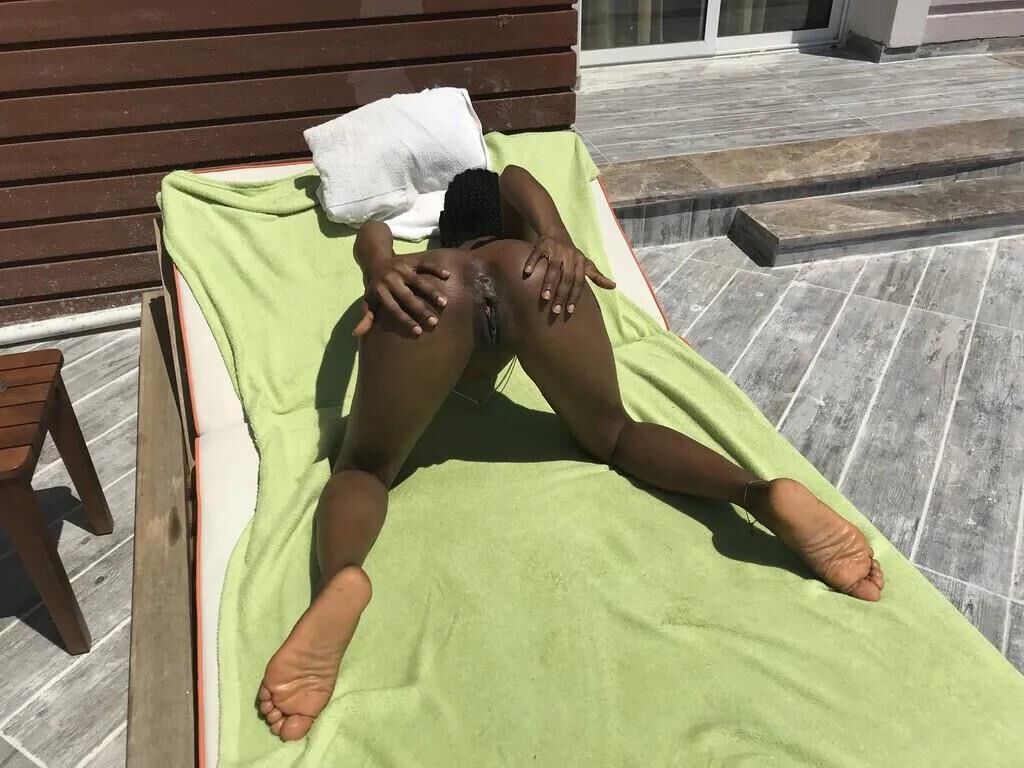 Slim Ebony Naked in Public Pool