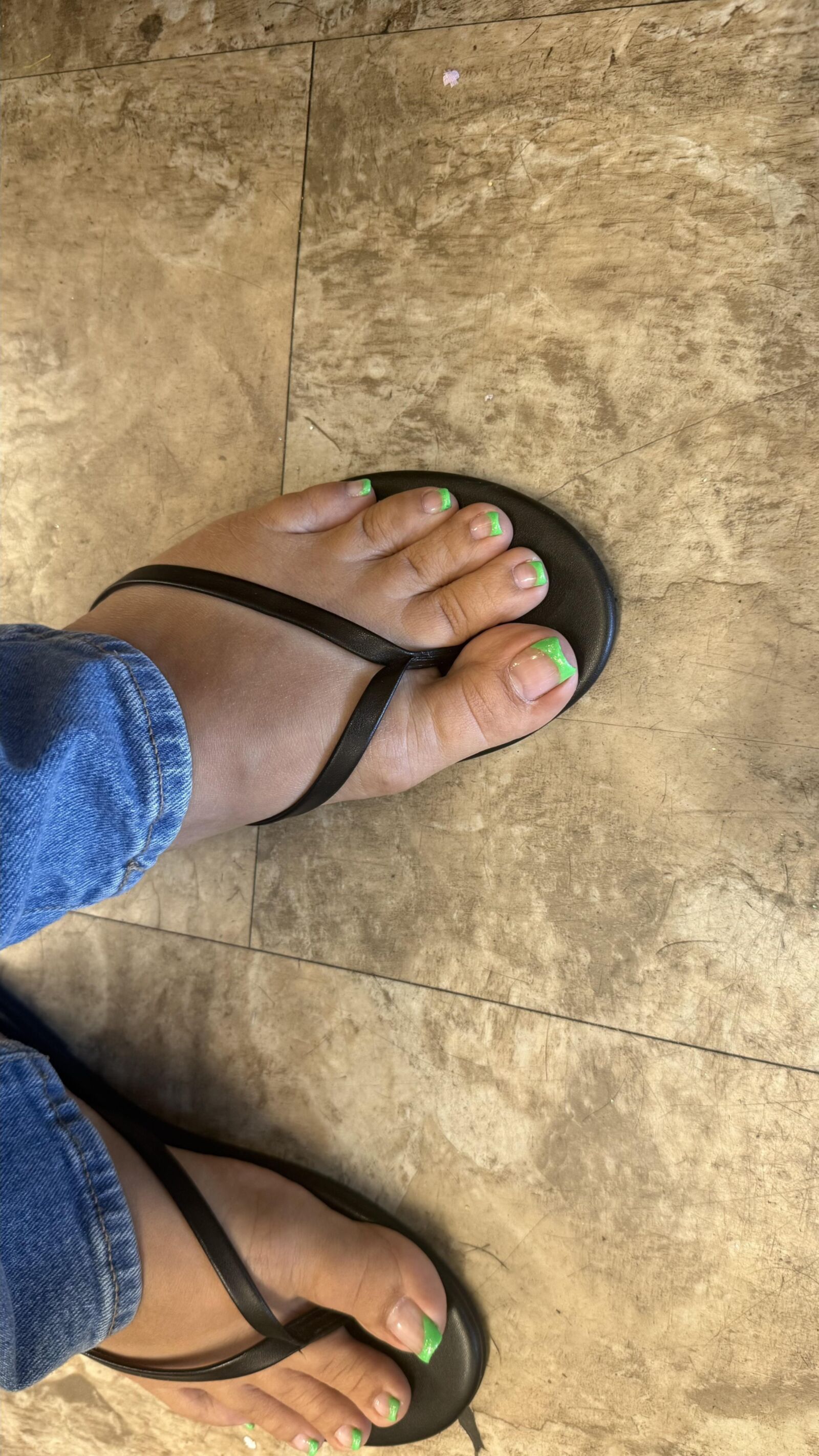 Limegreen FrenchTip Toes N Soles