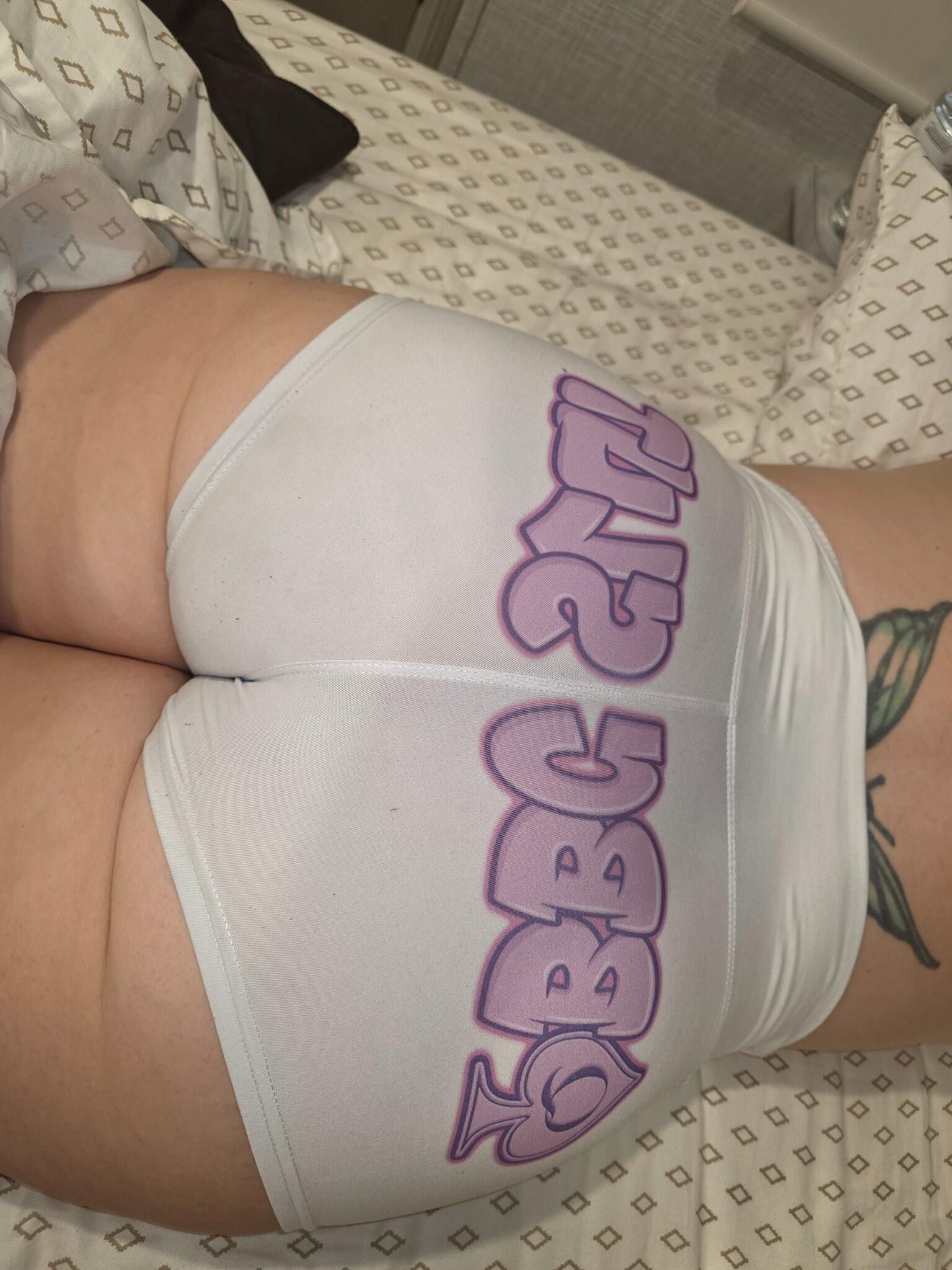 BBW Hotwife Momma publicidad como QoS