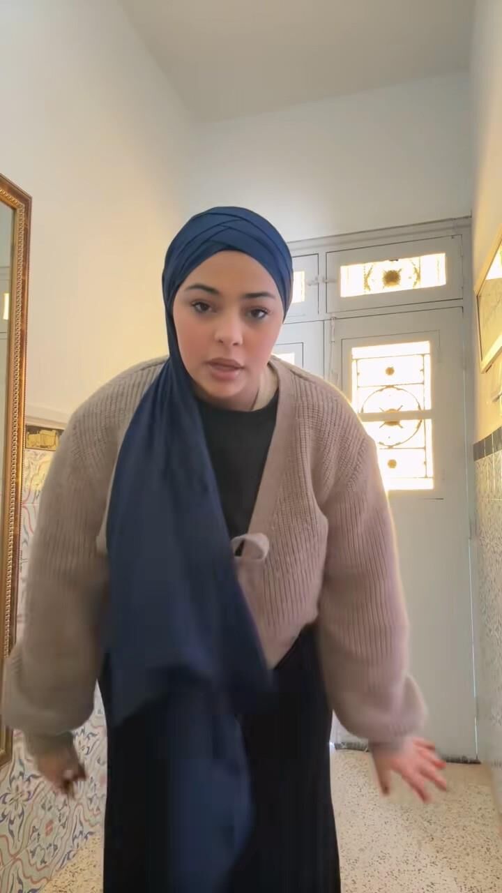Puta esposa árabe bbw grandes mamas expôs seu rosto a degradou