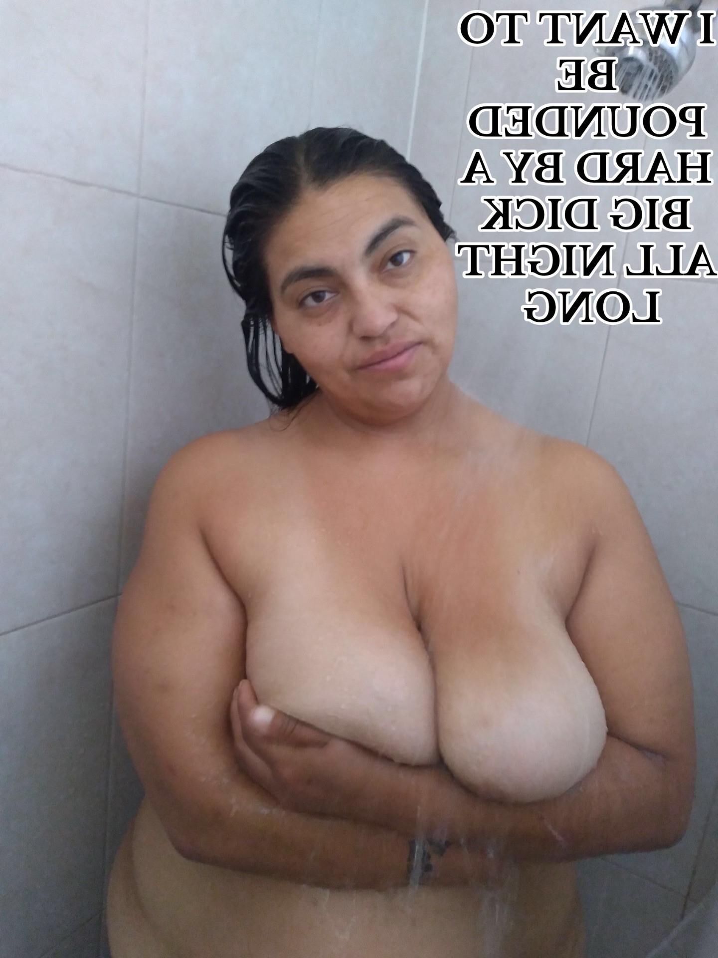 Моя бывшая Ана Руис - моя душевая шлюха