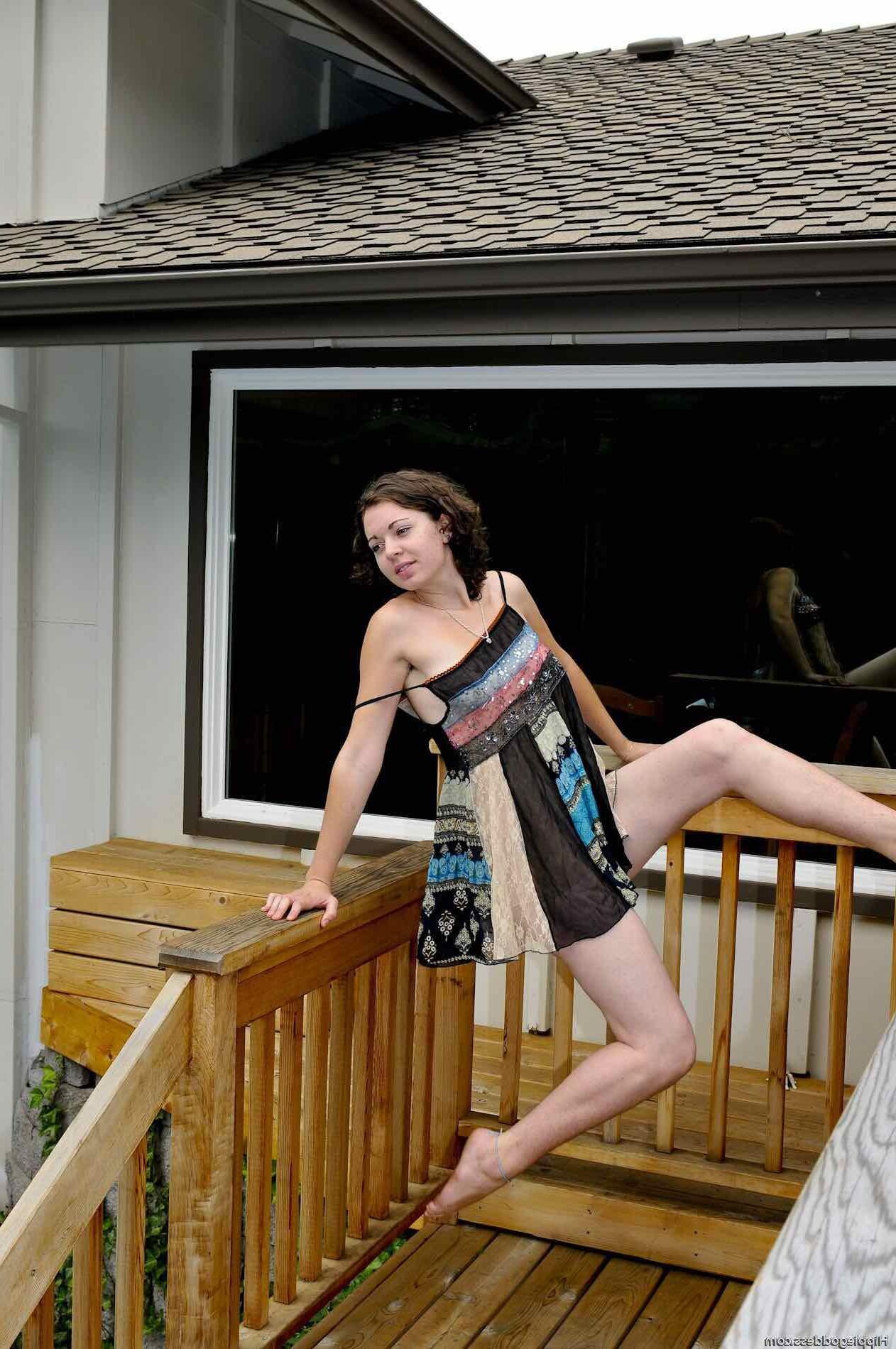 Hippiegoddess Layla Outdoor -Deck