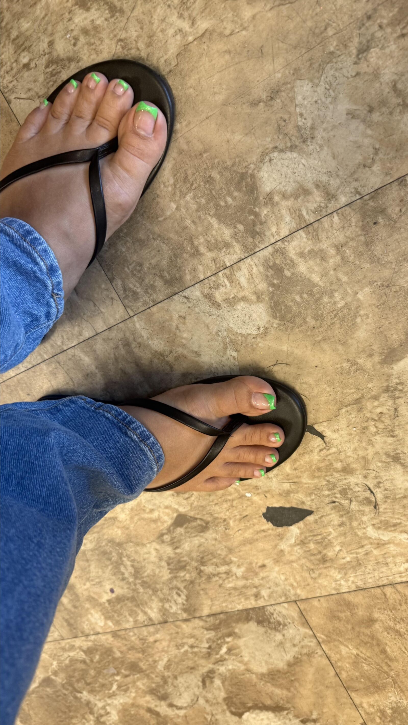 Limegreen FrenchTip Toes N Soles