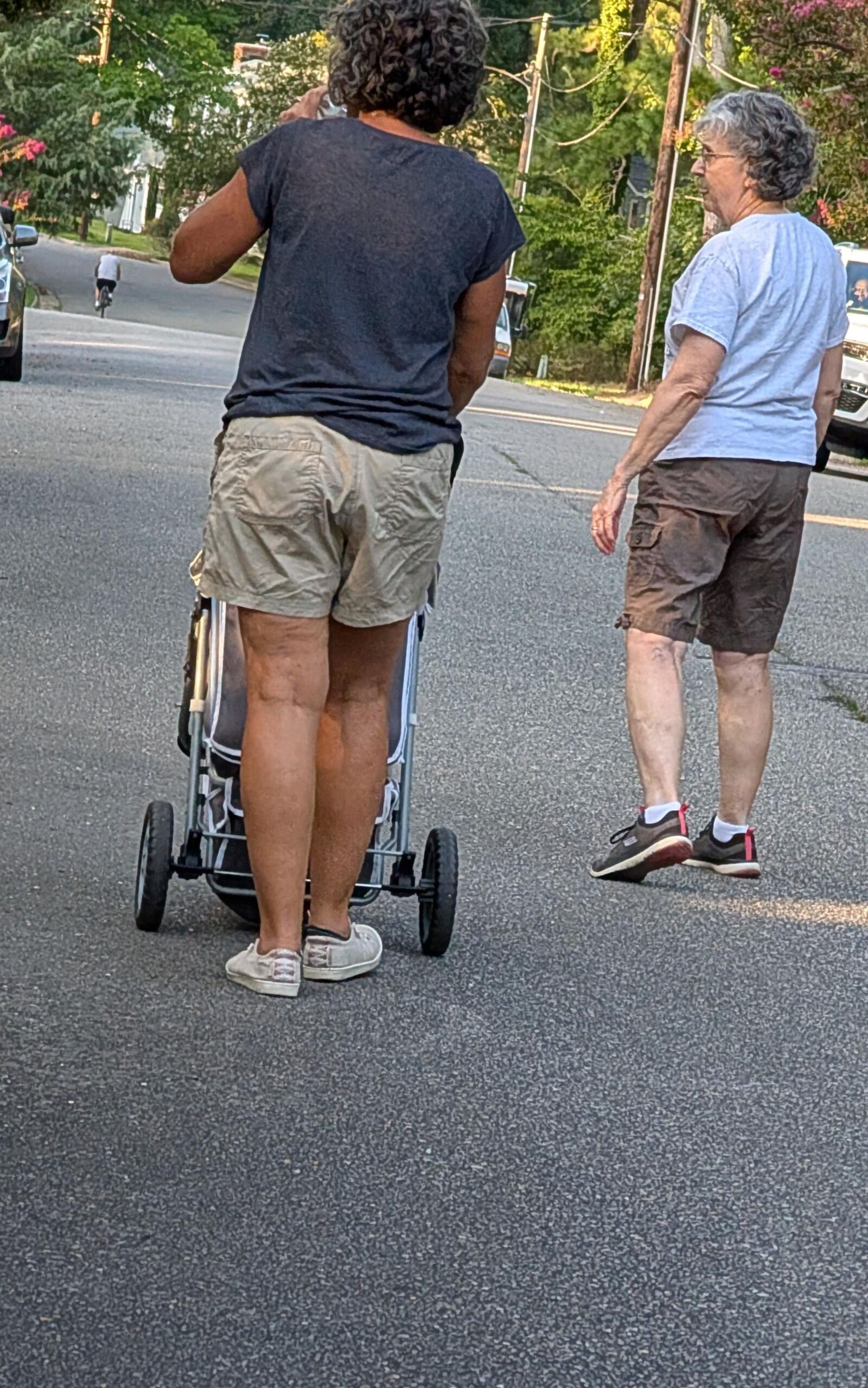 Fabulous milf legs part 