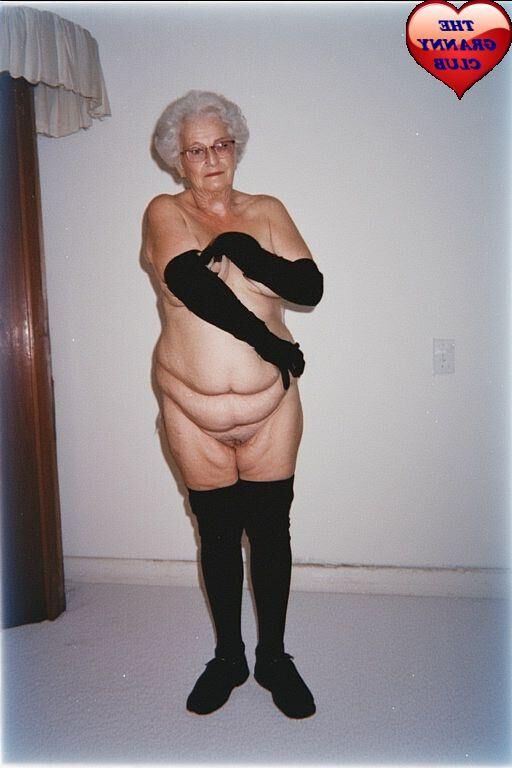 GRANNY CAME WELL DRESSED 