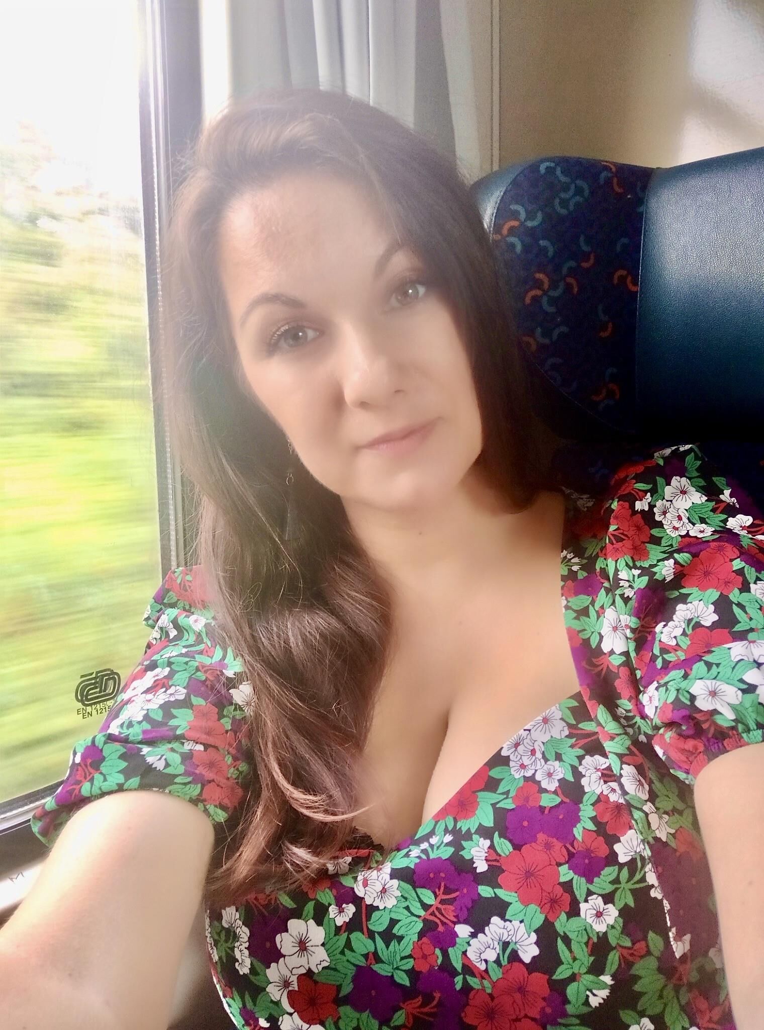 Karolina Huge Boobs Big Butt Sexy Czech Wife Mixed Hot Shots