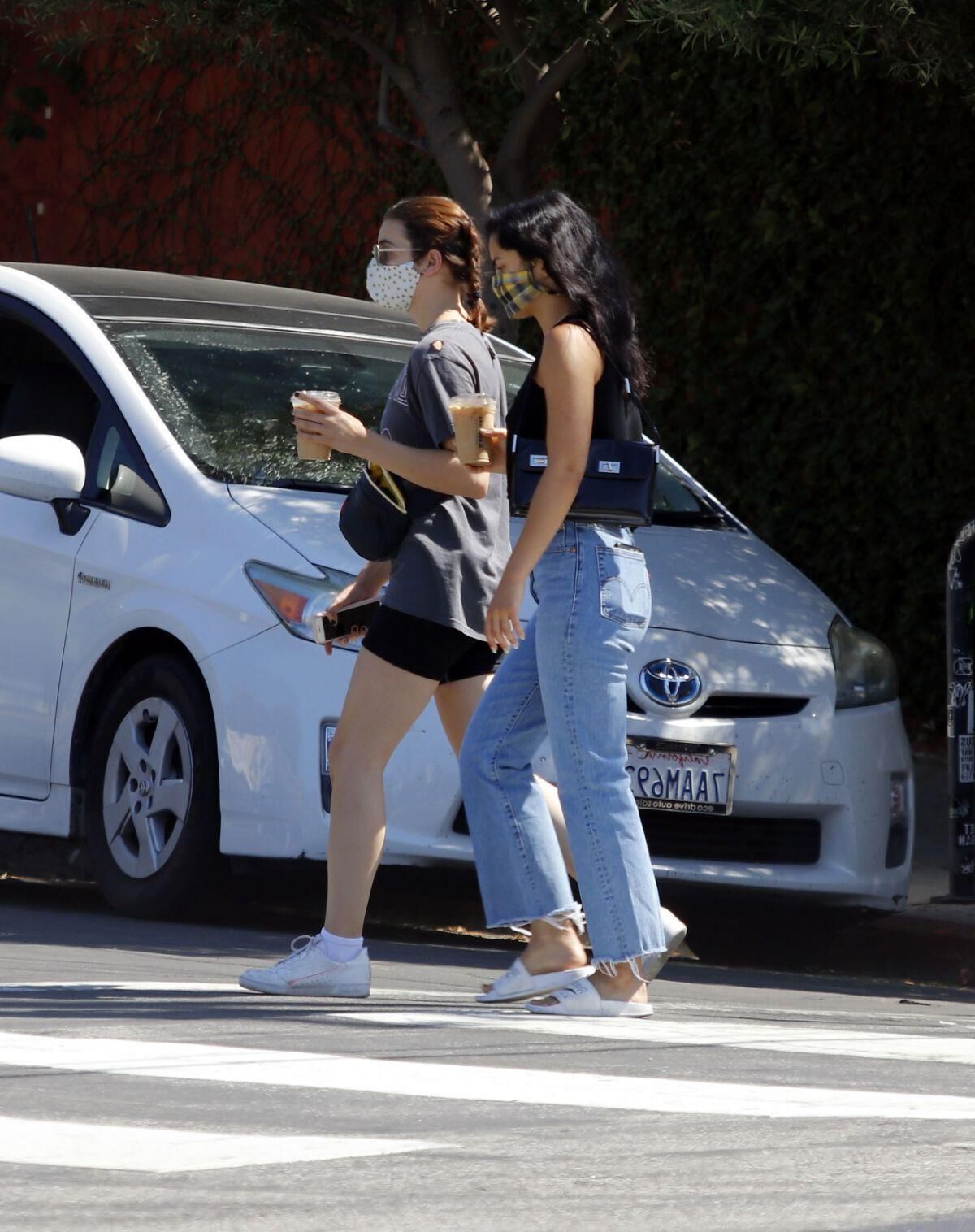 Jeans Camila Mendes