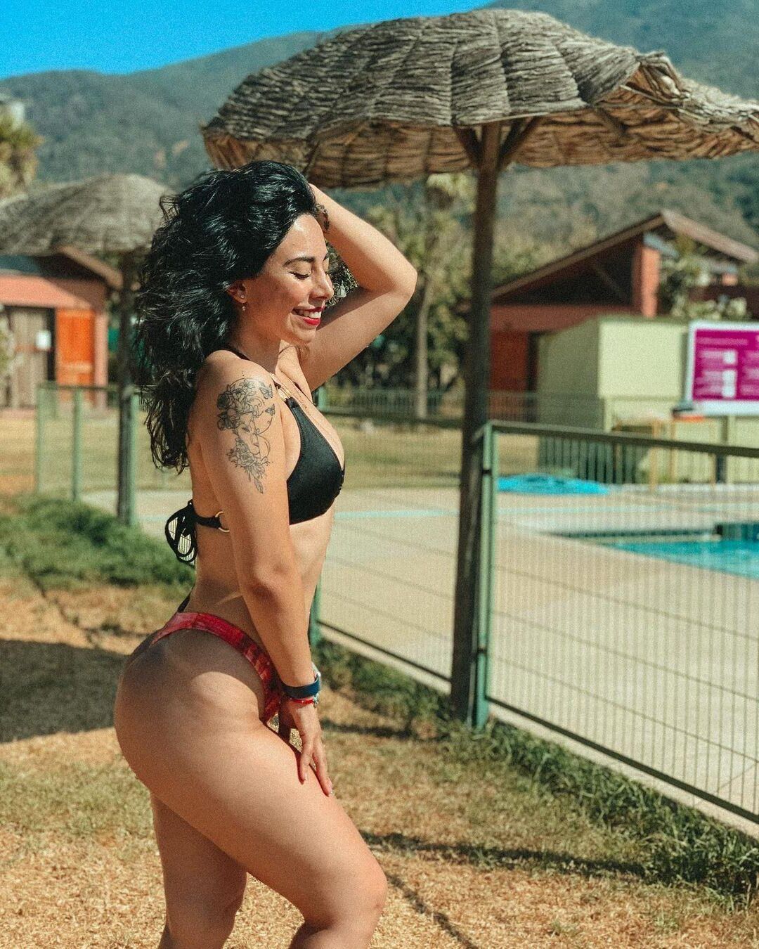 Valeria Gonzalez Varga Chilean Fitness Girl