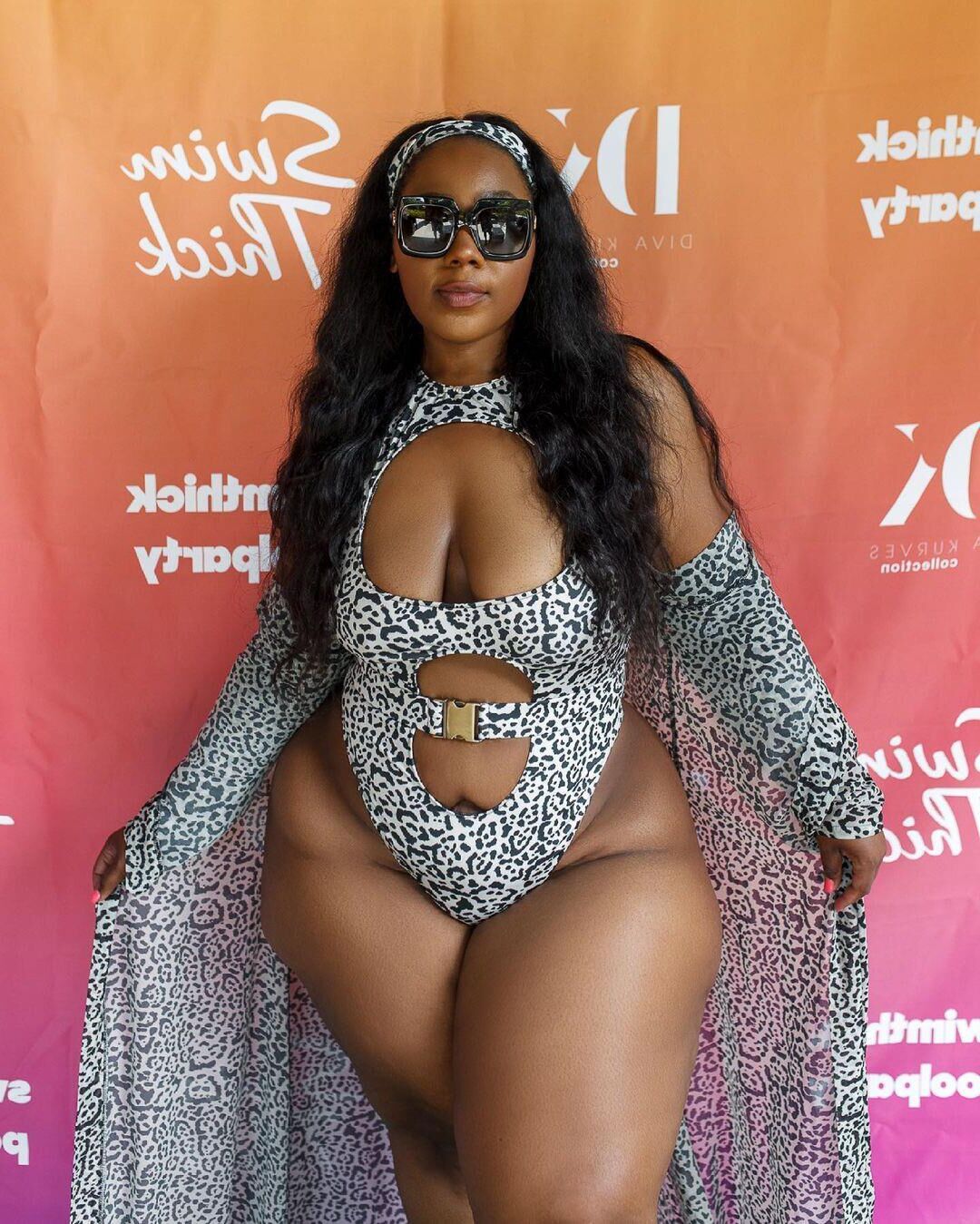 Diva Kurves