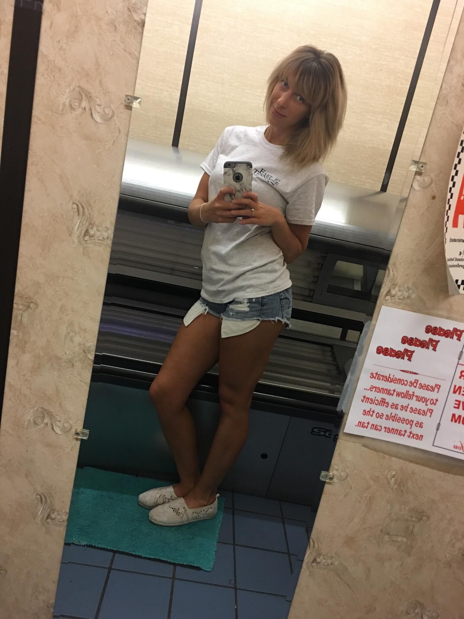 Блондинка Tn Milf Canning Selies