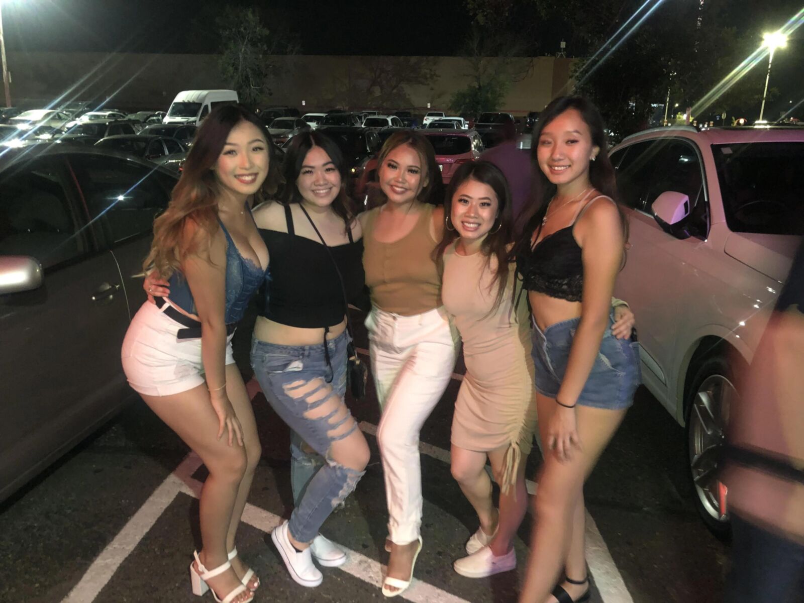 HMONG/HMOOB
