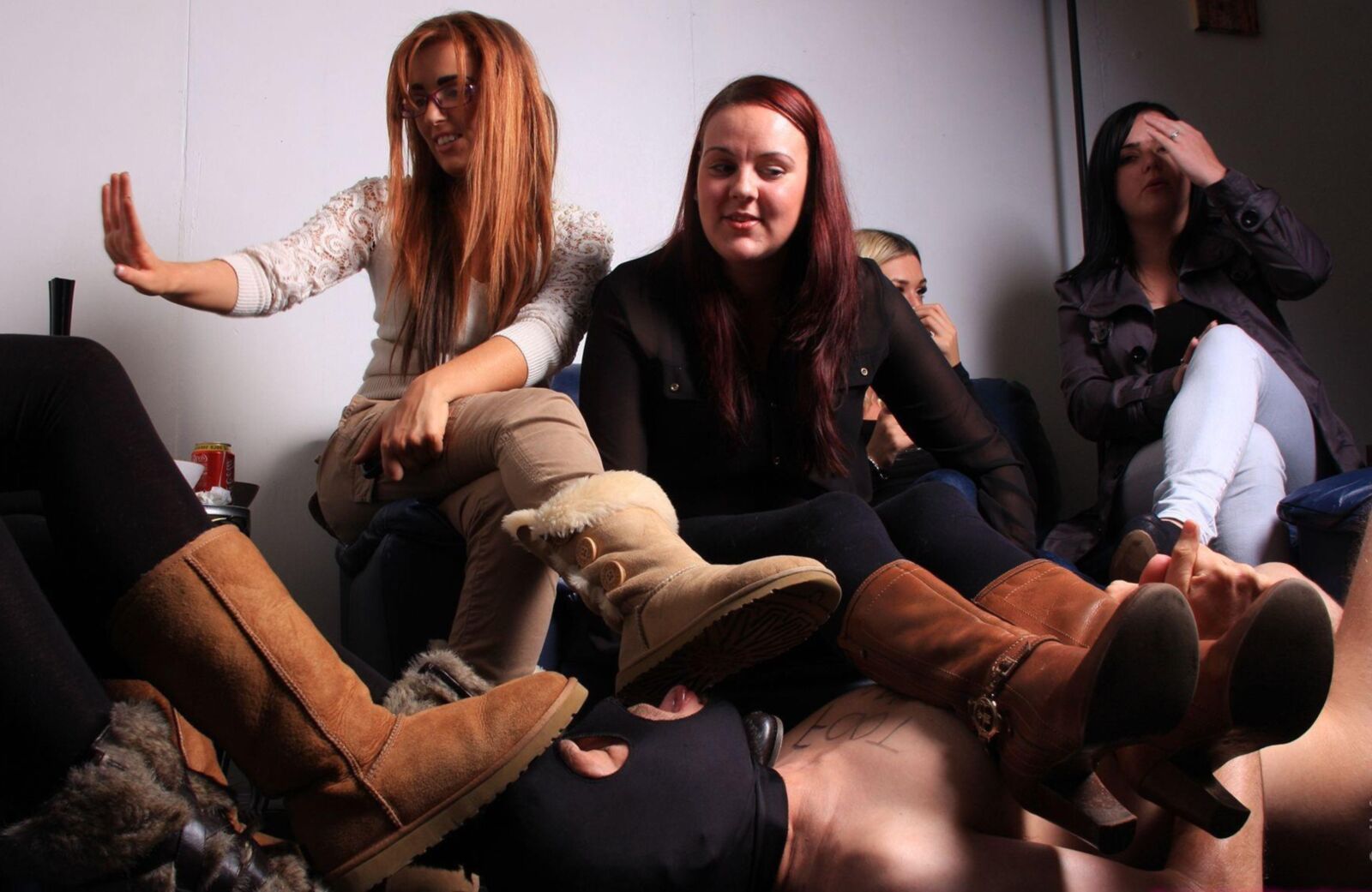 Hijas de femdom dom