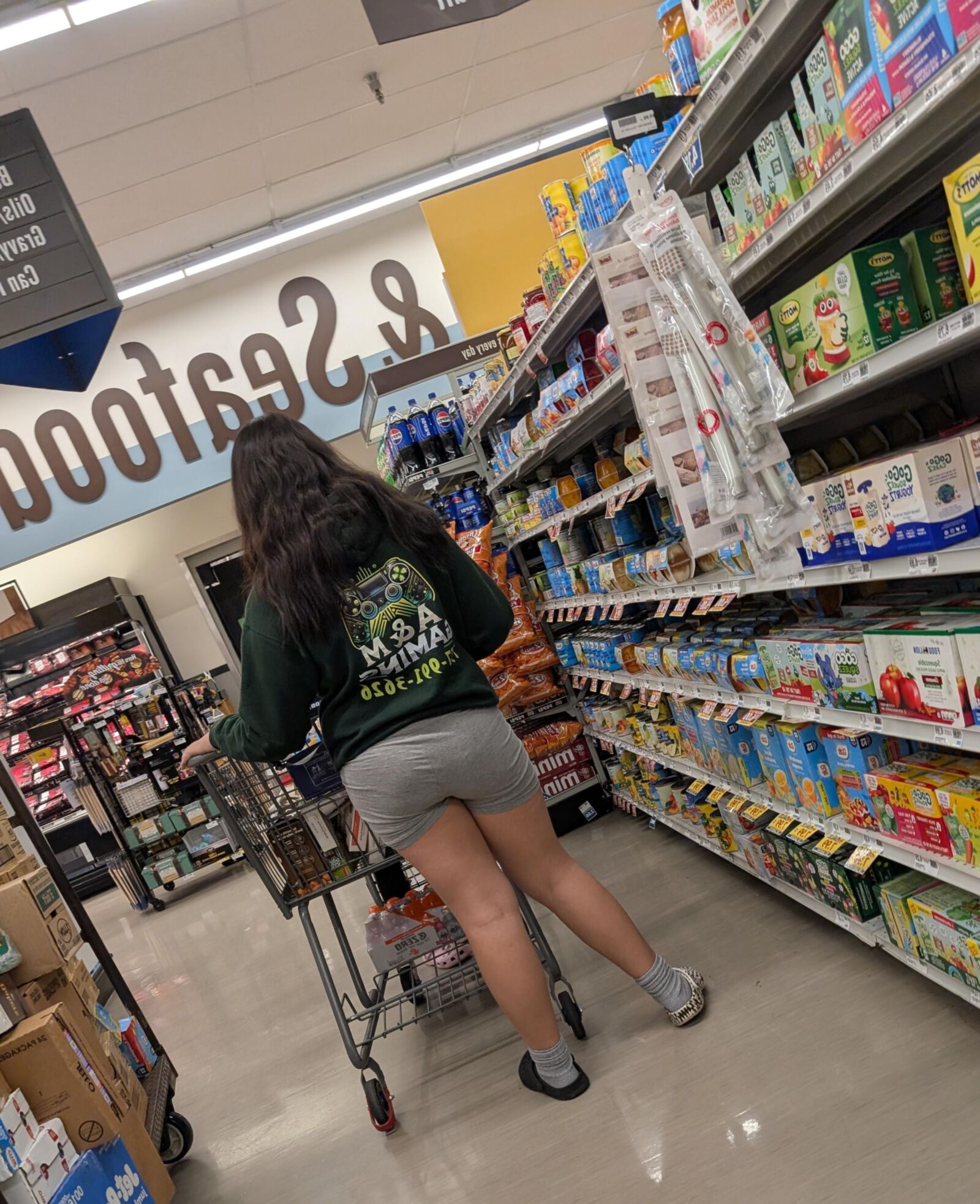 Comprador universitario grueso