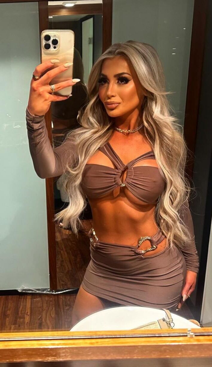 Belleza en línea Anna