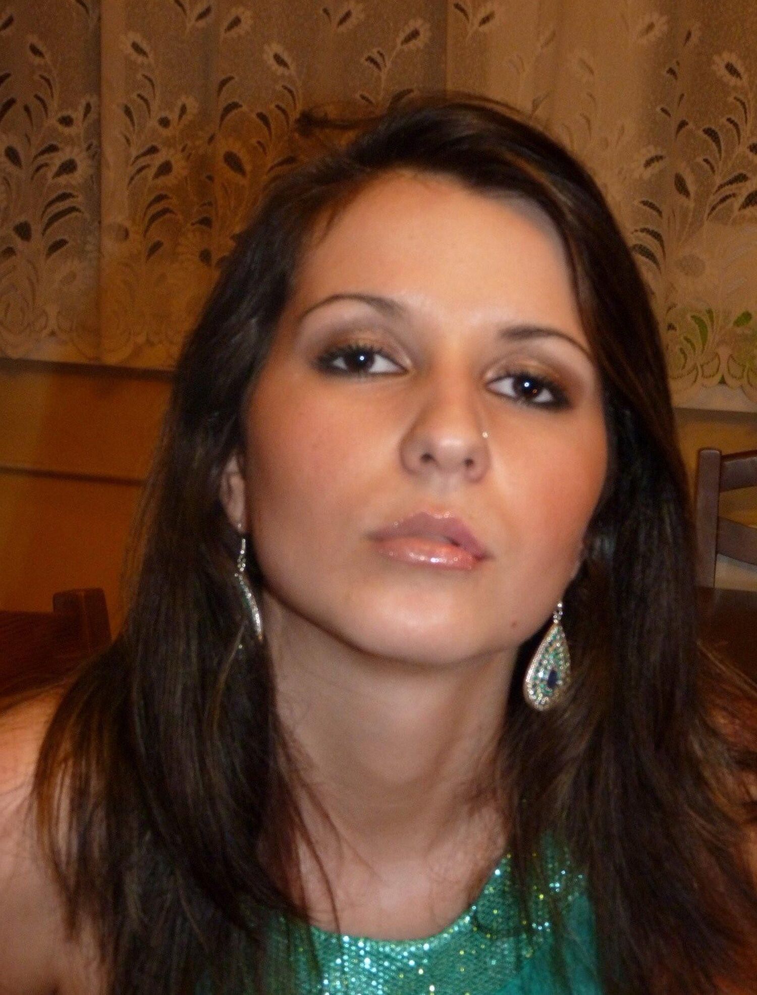 Адриана, румынская любительская шлюха