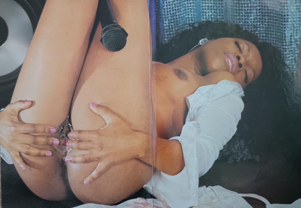 Revista Black Tail April