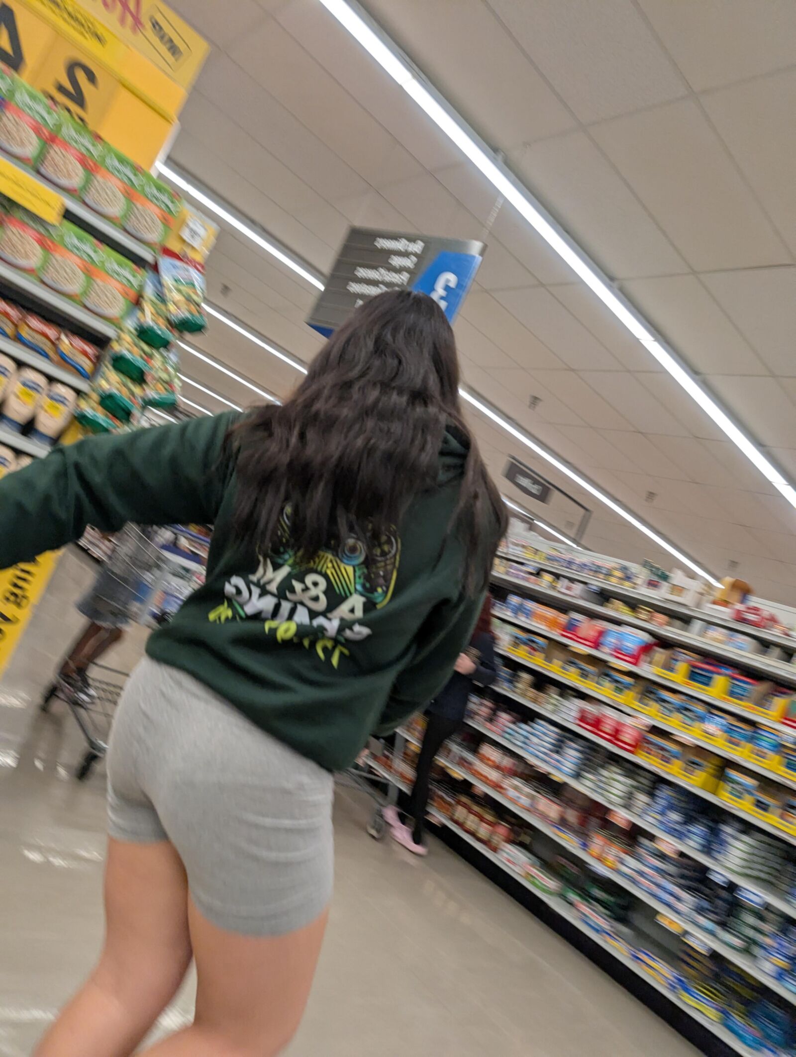 Comprador universitario grueso