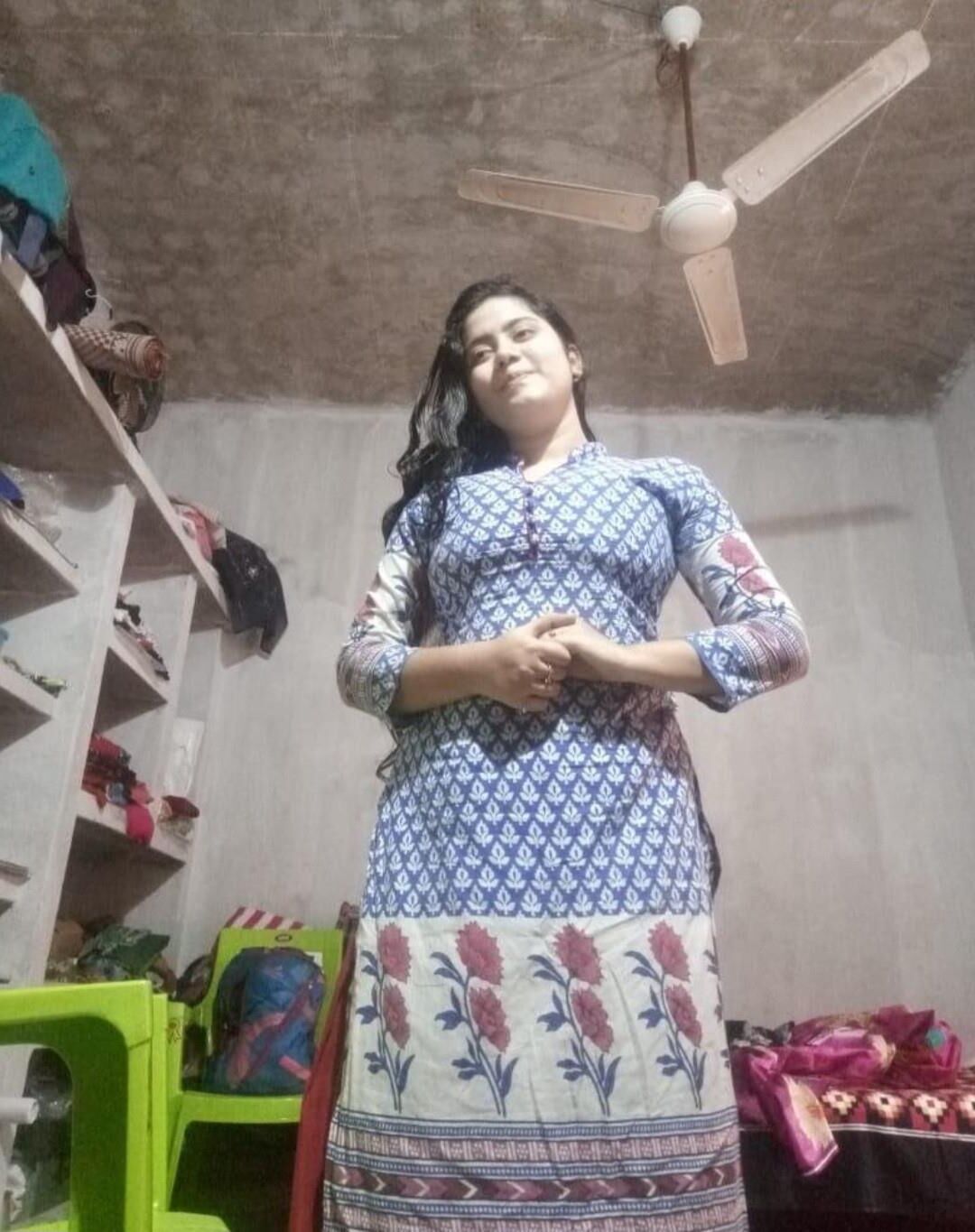 Домохозяйка Desi