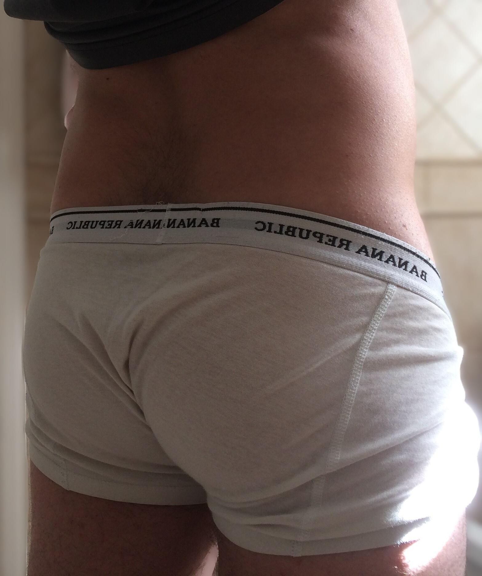 pantalones blancos en el culo sexy