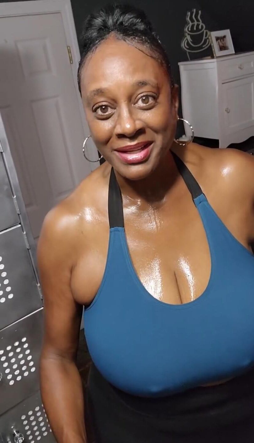 Tante Gina