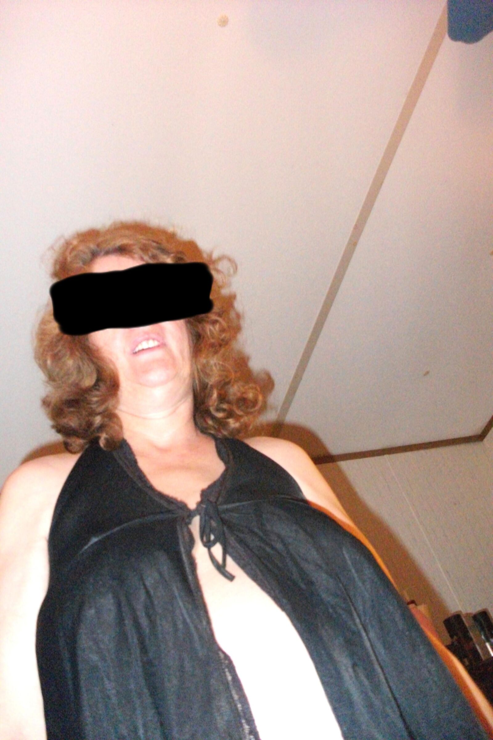 Ältere Frau, als sie etwas jünger war