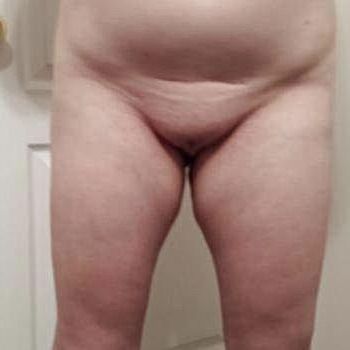Lateshay tetas y traseros desnudos