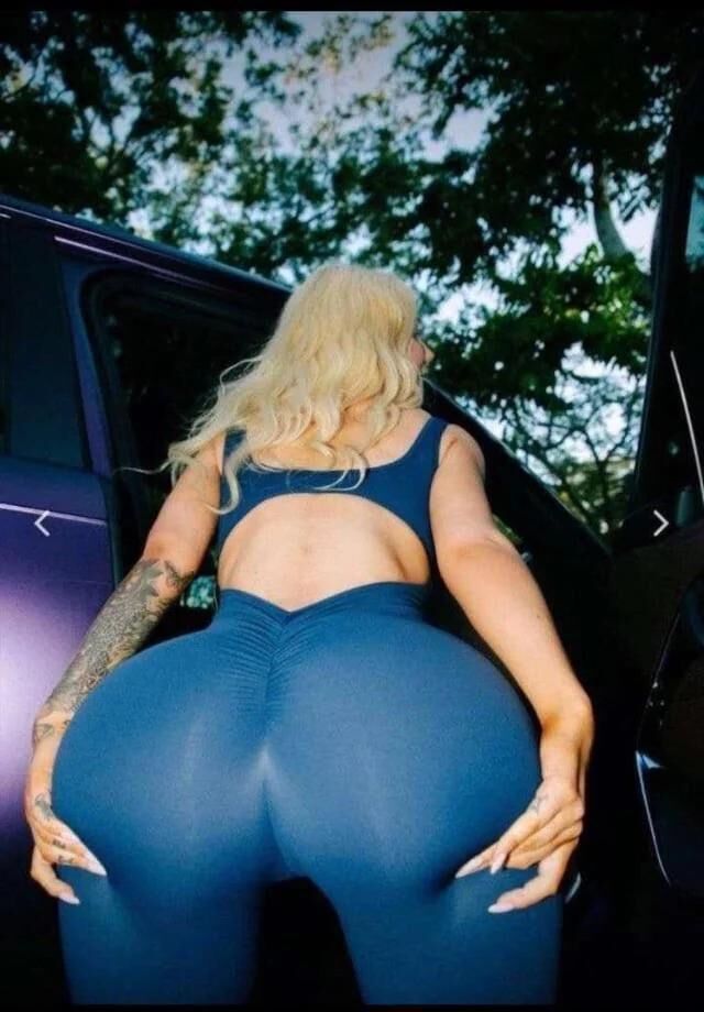 Iggy azalea