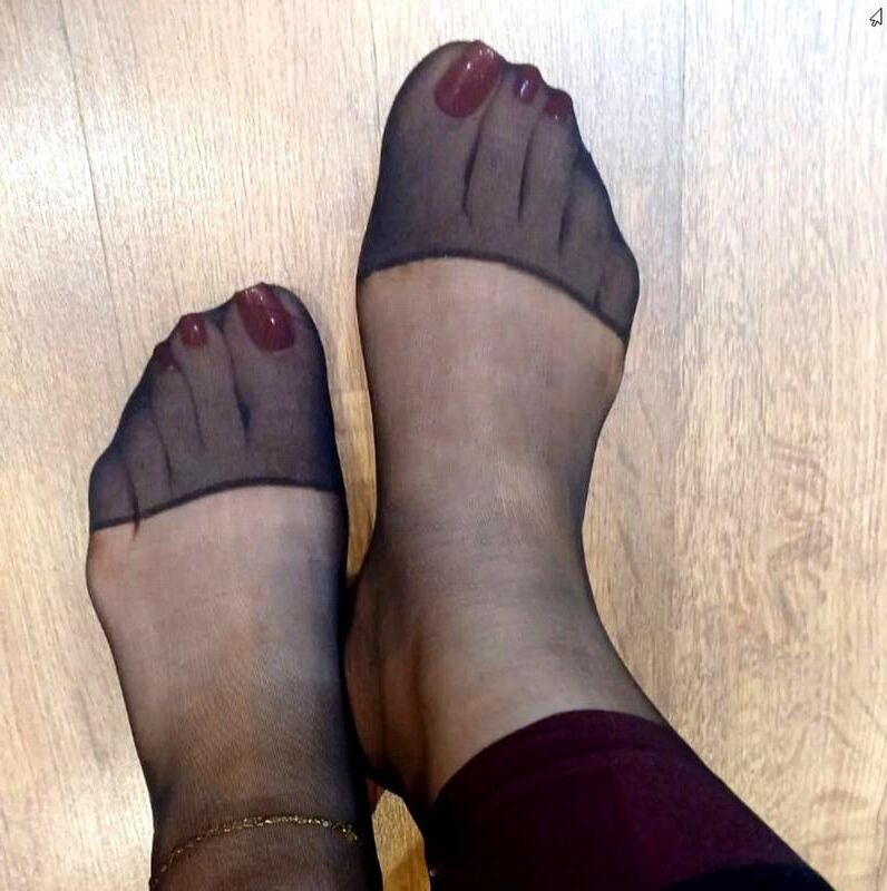 pies iraníes