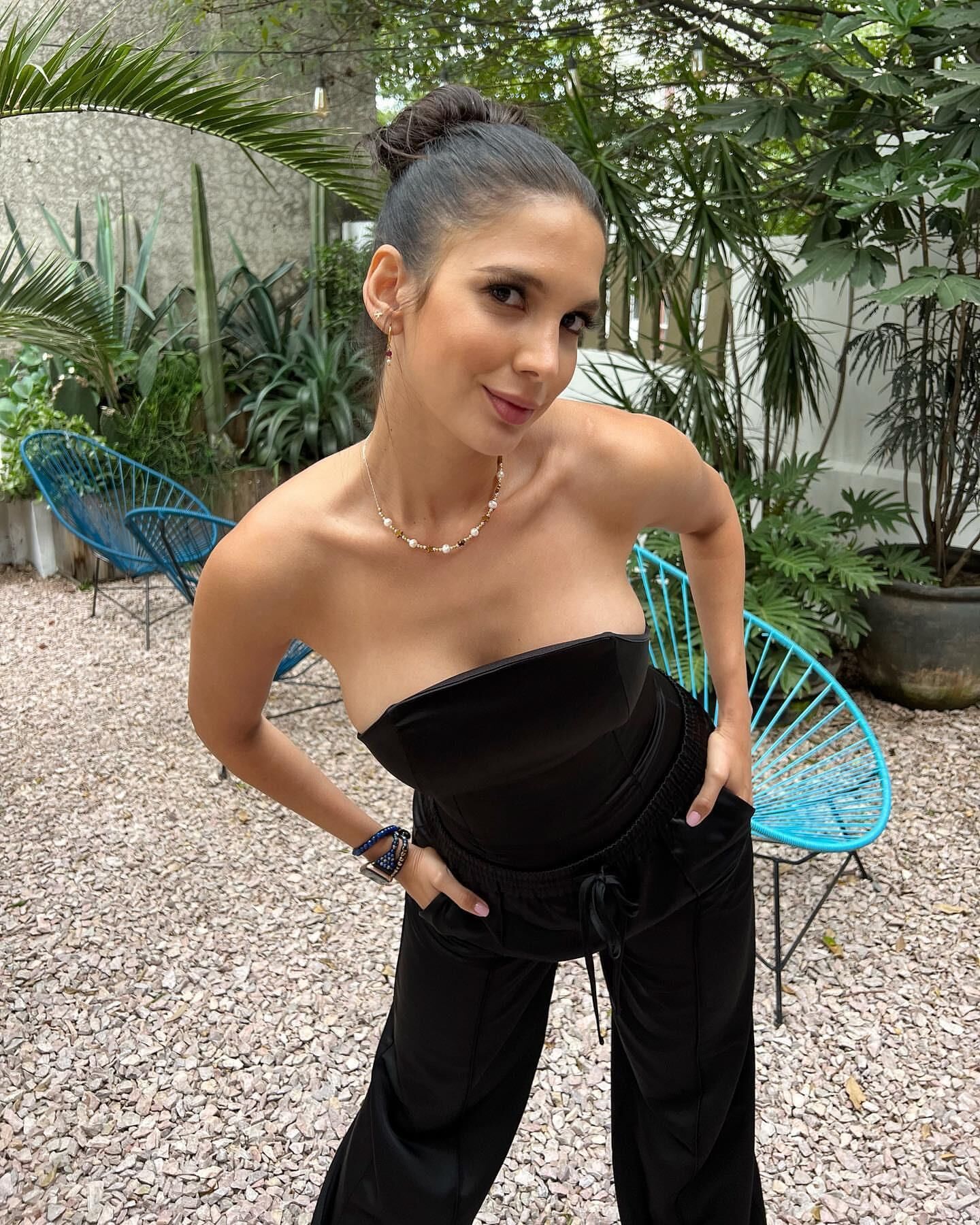 Linda chica caliente