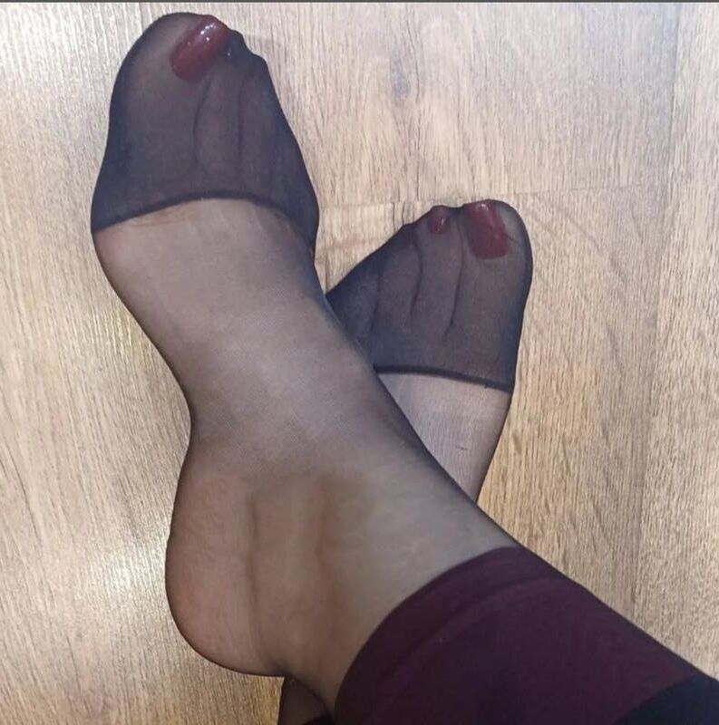 pies iraníes