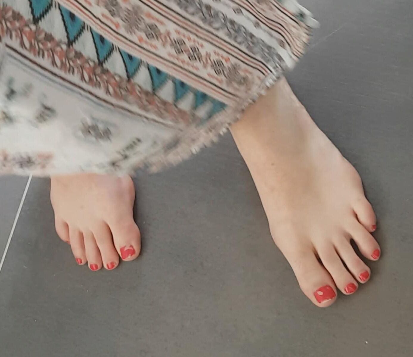 PARTE DE PIES DAMAS DE CIERRA